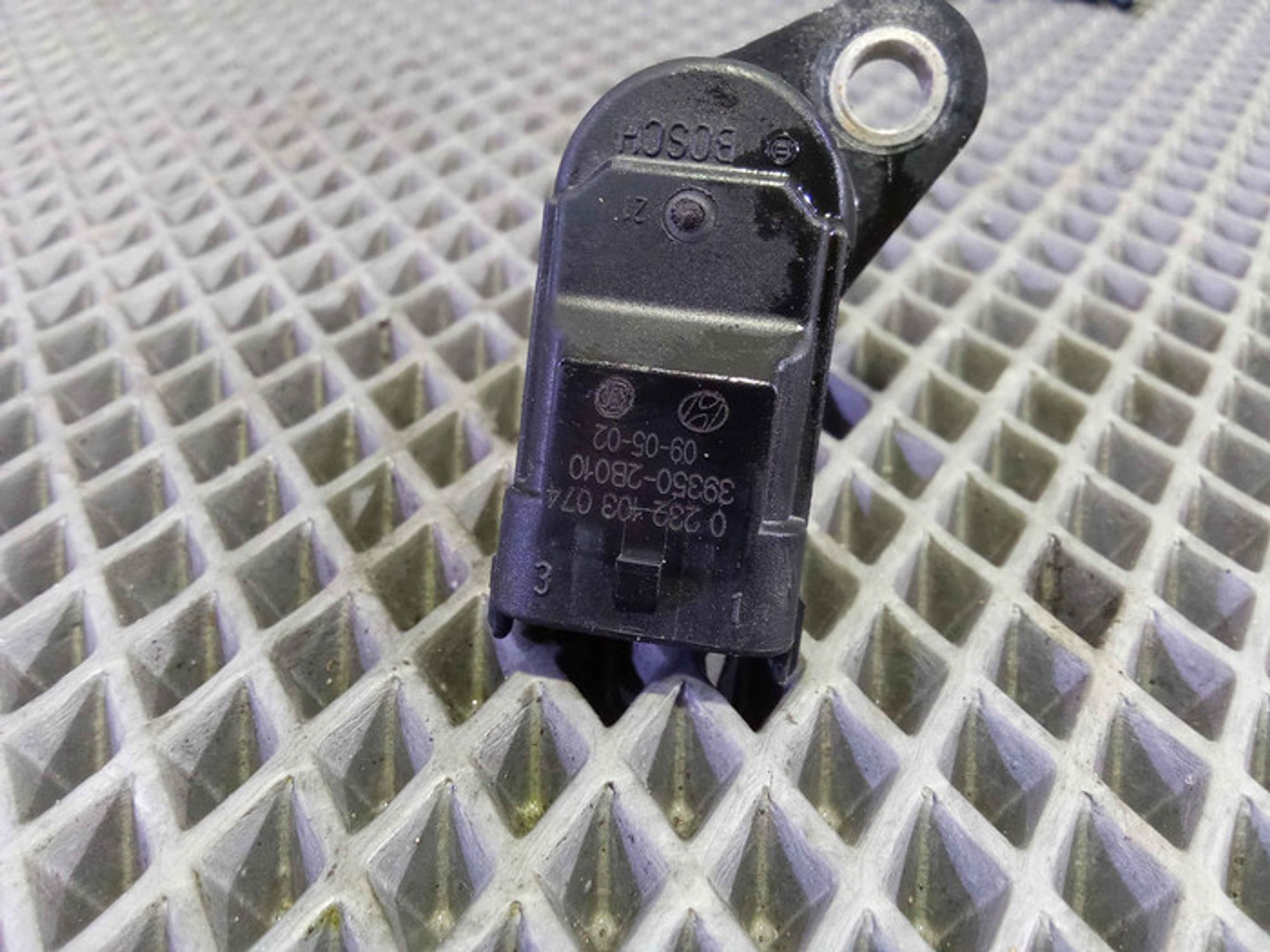 https://ycs.partsauto.market/partsauto-images/thmbs/78ee0fb3787e2dce013ed29fc8a1120c/76d799df4f5751f6775a730e48b64063/b4f628b48faff5ef58ae719c82a0617e.jpg