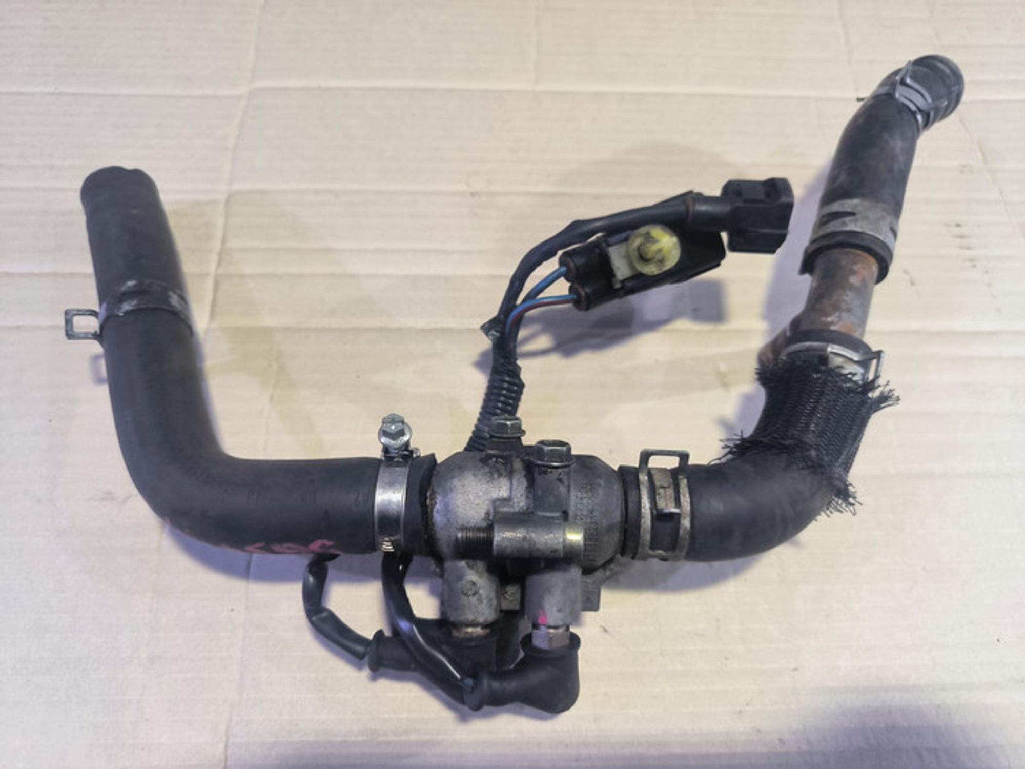 https://ycs.partsauto.market/partsauto-images/thmbs/78ee0fb3787e2dce013ed29fc8a1120c/77d87fc6c7ed48cc1161a636919ae25f/37fcbbeb1b68e9bb009bf95932a0ae08.jpg