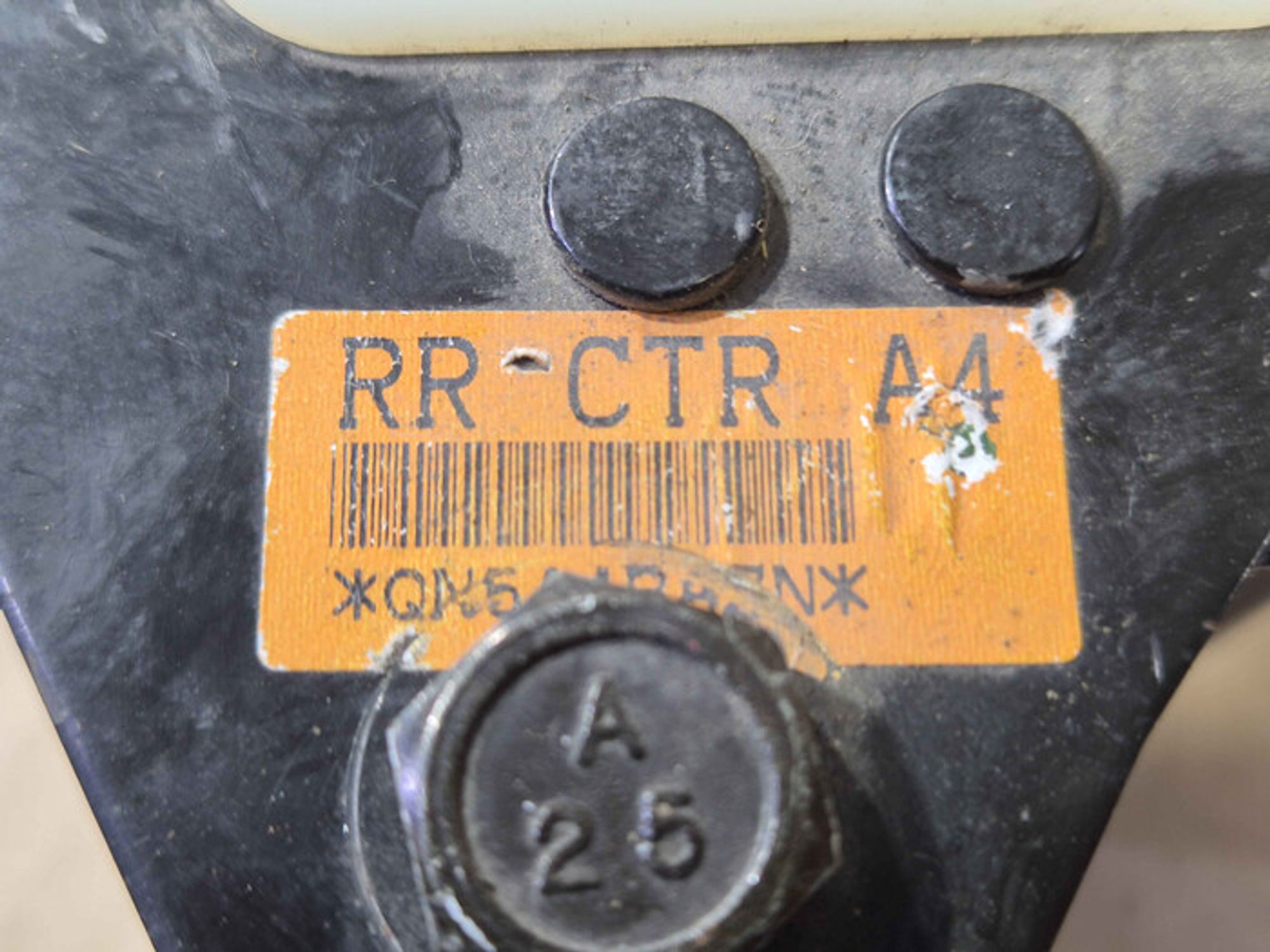 https://ycs.partsauto.market/partsauto-images/thmbs/78ee0fb3787e2dce013ed29fc8a1120c/79fd6ad8875416ba8ce333184809a38a/2b0e6410ed19b328135075513116420e.jpg