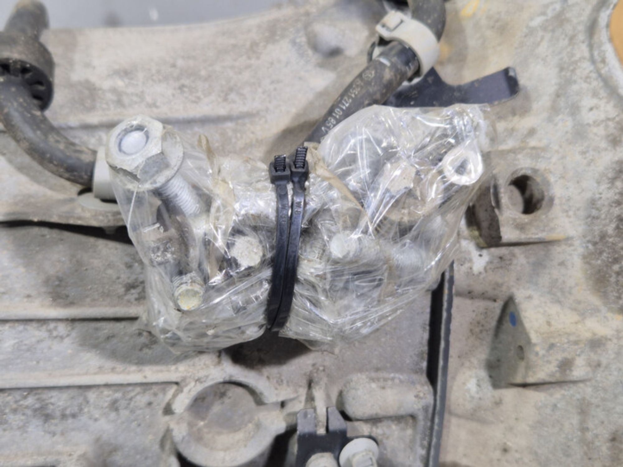 https://ycs.partsauto.market/partsauto-images/thmbs/78ee0fb3787e2dce013ed29fc8a1120c/7a1a80aca1135fbce98a2d45234fee72/adf97a7bae77826a6b5403d6b6fe5803.jpg