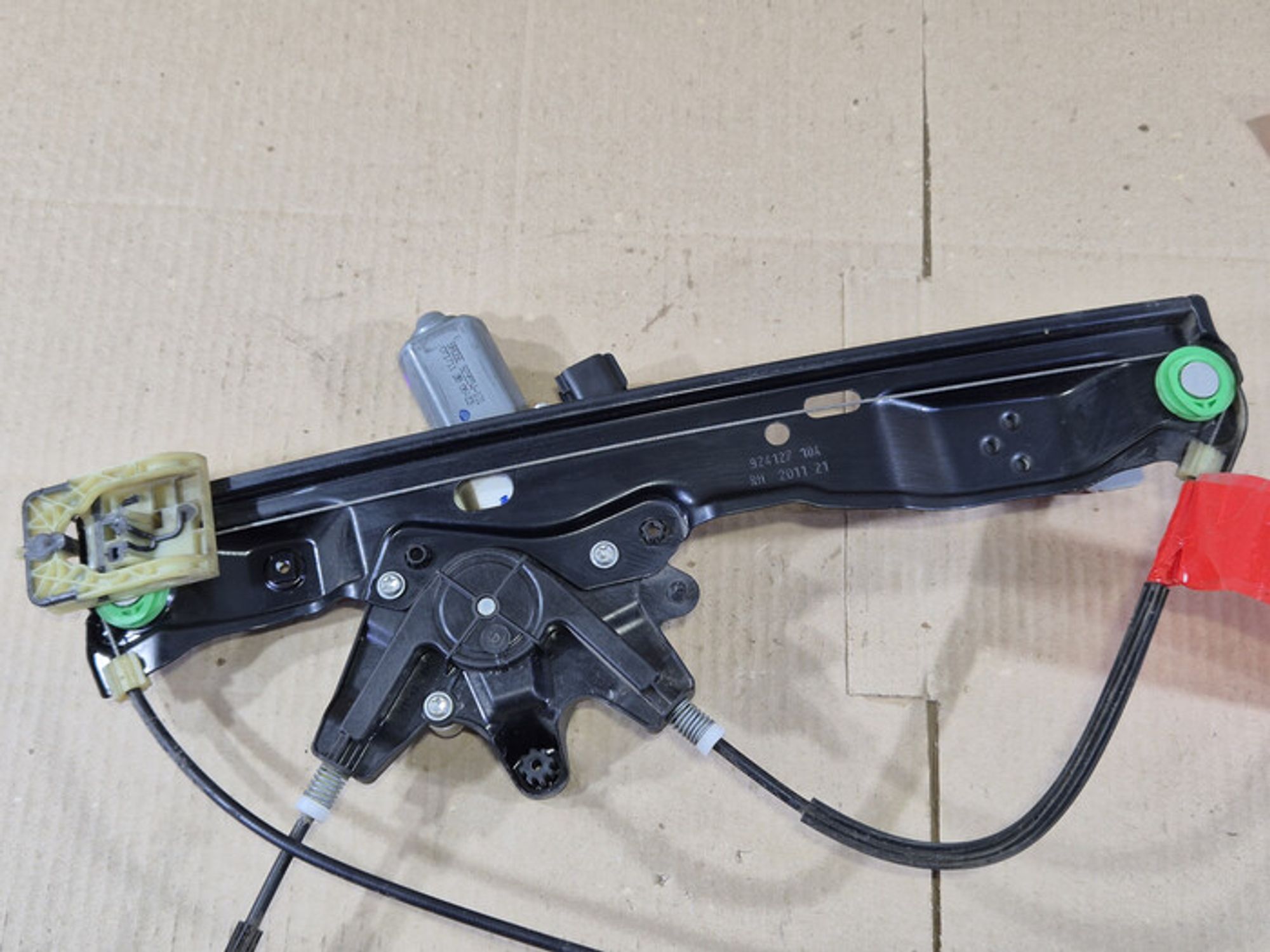 https://ycs.partsauto.market/partsauto-images/thmbs/78ee0fb3787e2dce013ed29fc8a1120c/7bbcd6fbc93d28252cb4cb6e056955b0/beb7c004b48d4d4f61ff819ee00c3a6c.jpg