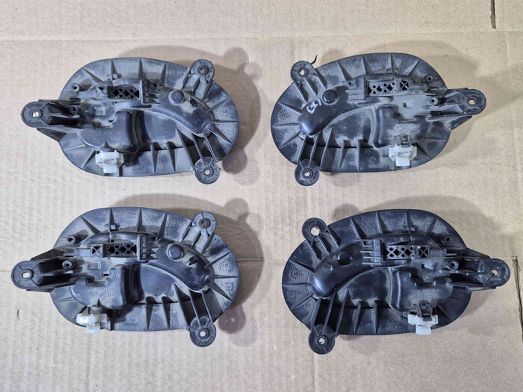 https://ycs.partsauto.market/partsauto-images/thmbs/78ee0fb3787e2dce013ed29fc8a1120c/7bf8818d22254caccc66868b1bfa8427/757cb2659919f0da8c3992ff47bf337e.jpg