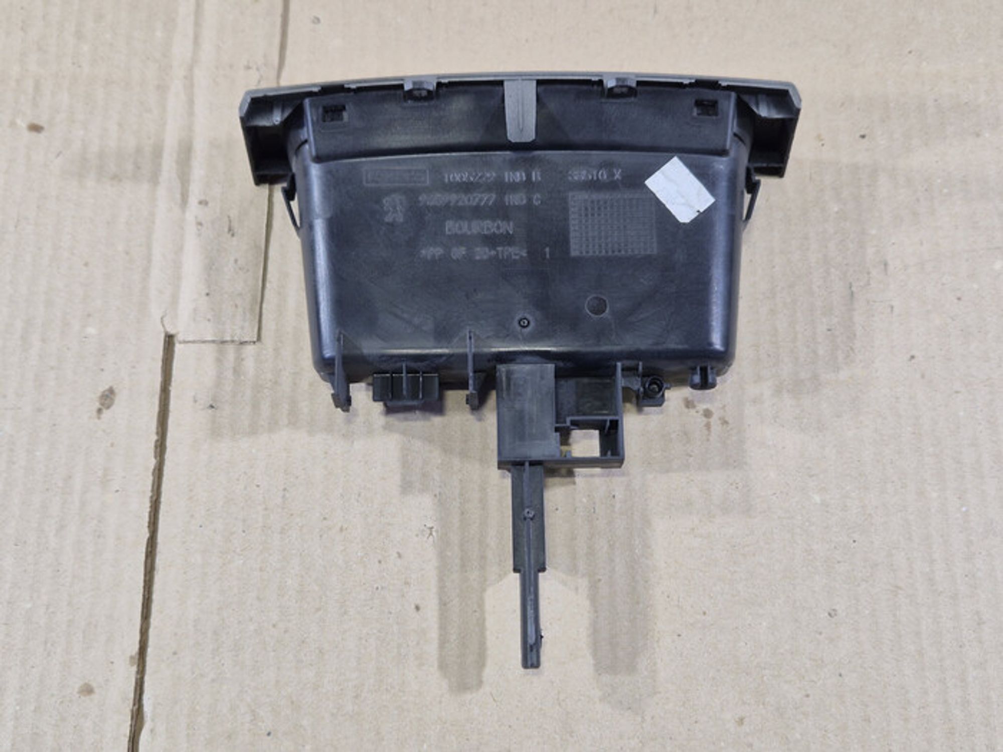 https://ycs.partsauto.market/partsauto-images/thmbs/78ee0fb3787e2dce013ed29fc8a1120c/7dc400fb83fad1476384953d4b03cae9/e15159c8b4b2ccf49ea8d16a7b301b8a.jpg
