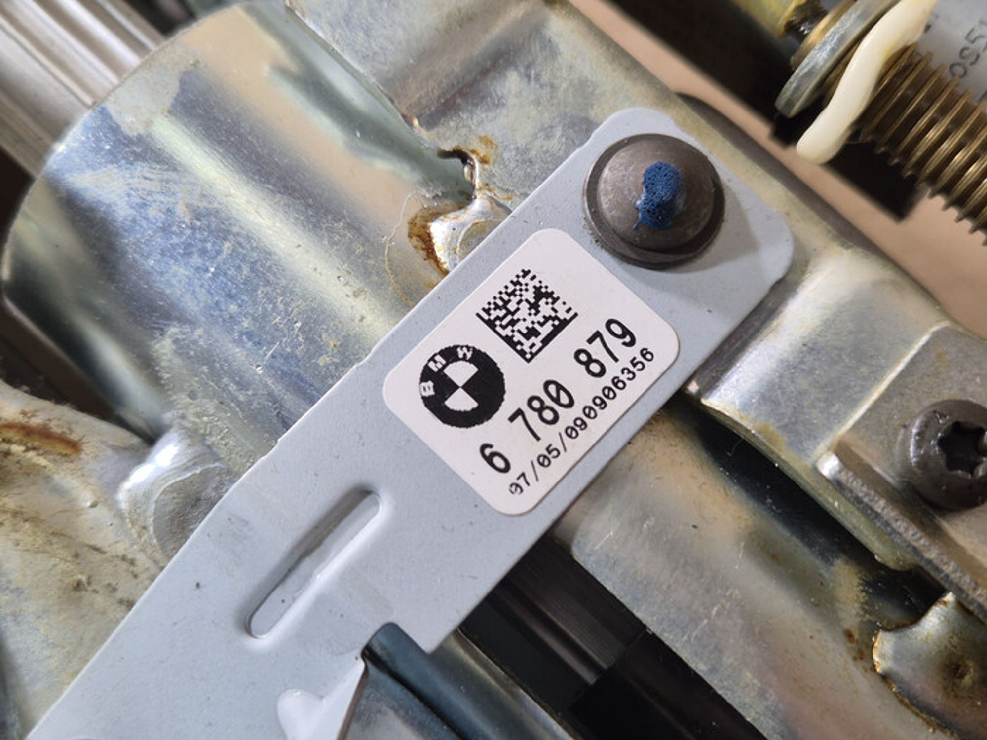 https://ycs.partsauto.market/partsauto-images/thmbs/78ee0fb3787e2dce013ed29fc8a1120c/7f7a574dd2d1e34aca81a5e62c1d8e0b/1e83e3d0d71aa99ec70ff4dae69ca288.jpg