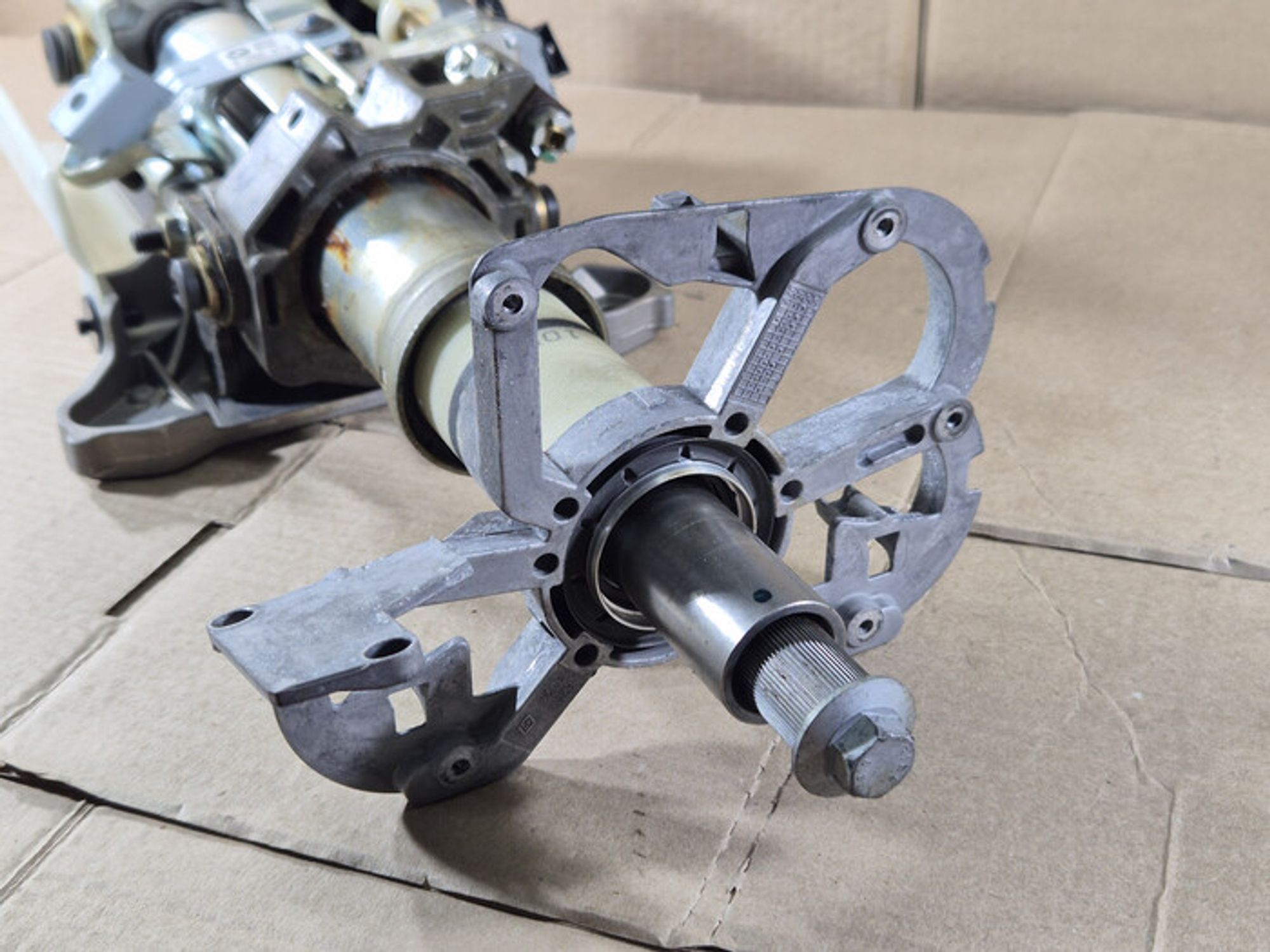 https://ycs.partsauto.market/partsauto-images/thmbs/78ee0fb3787e2dce013ed29fc8a1120c/7f7a574dd2d1e34aca81a5e62c1d8e0b/40fa9eb15e6480ff3bd2c46549086d5c.jpg