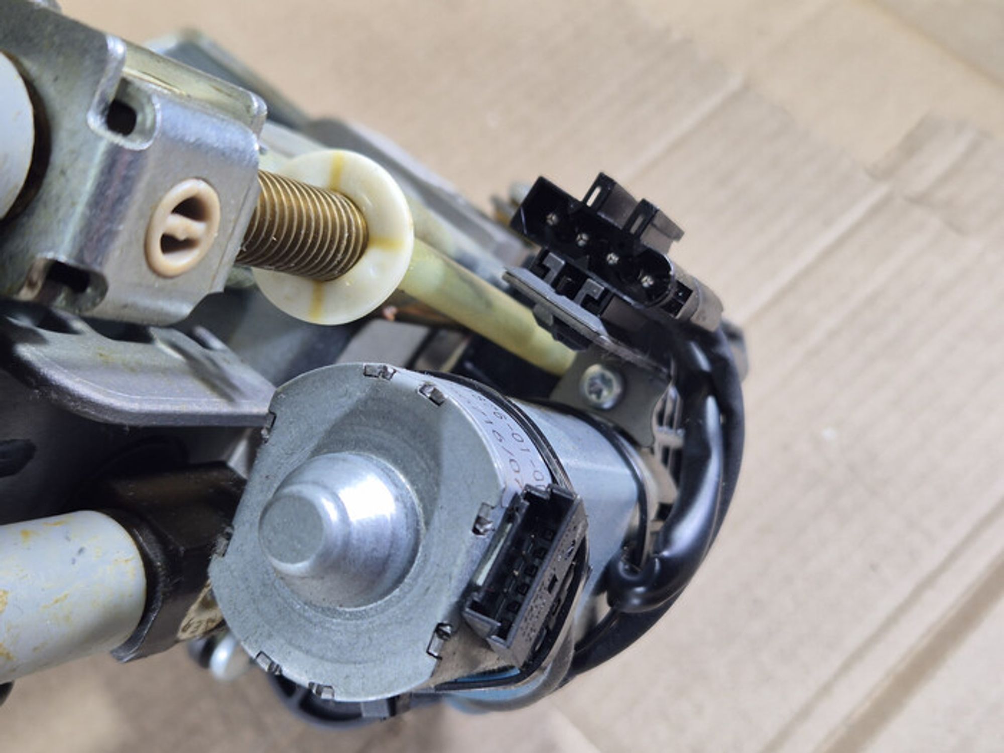https://ycs.partsauto.market/partsauto-images/thmbs/78ee0fb3787e2dce013ed29fc8a1120c/7f7a574dd2d1e34aca81a5e62c1d8e0b/b70c1f3034380984612c2590b0c4a582.jpg