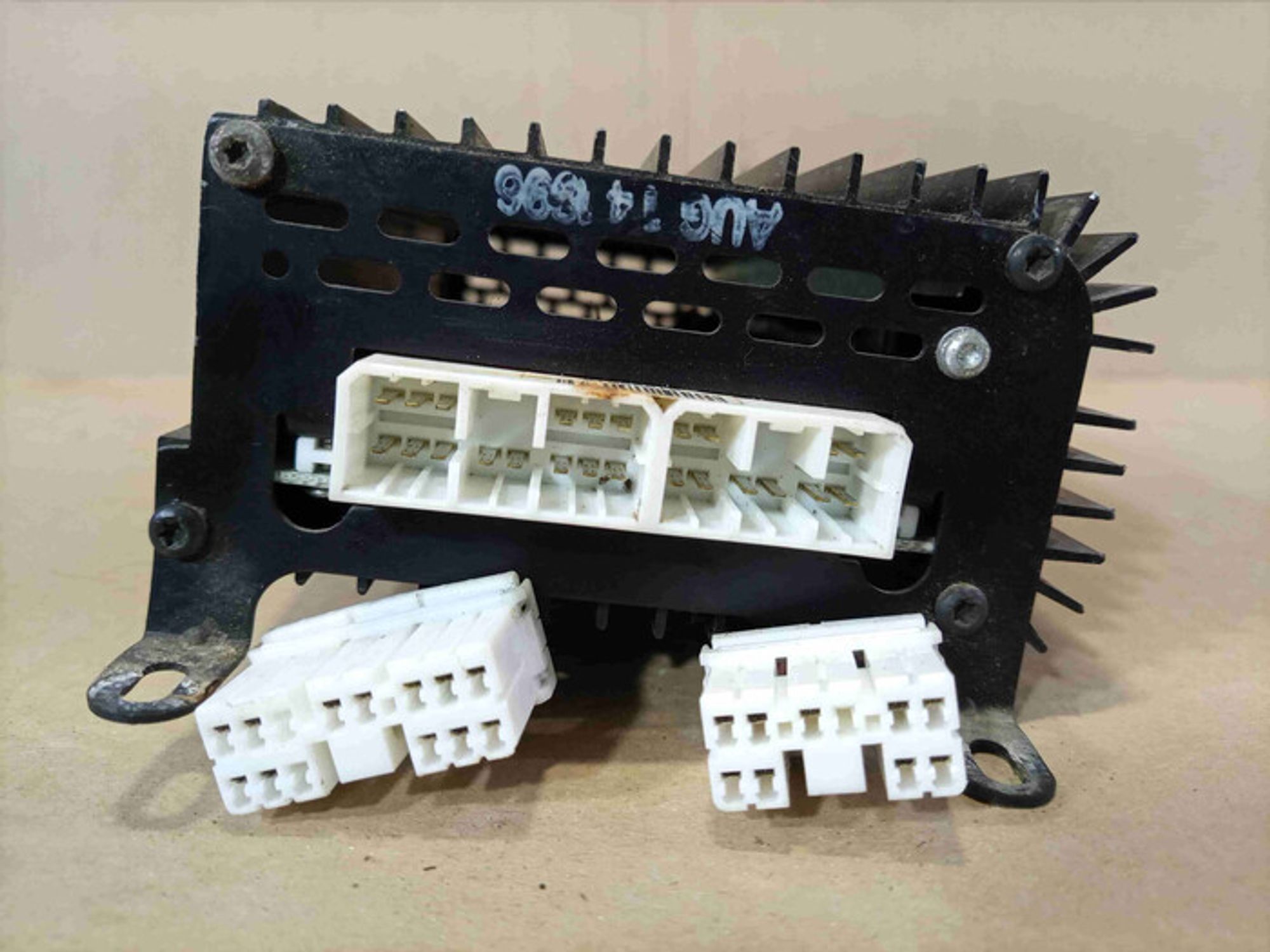 https://ycs.partsauto.market/partsauto-images/thmbs/78ee0fb3787e2dce013ed29fc8a1120c/80fbebc1bdcde5047956e92f97d42507/166c0b663425e68848e038042c3f9ef3.jpg