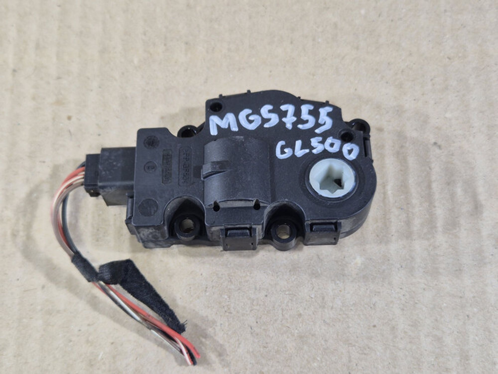 https://ycs.partsauto.market/partsauto-images/thmbs/78ee0fb3787e2dce013ed29fc8a1120c/81eeaafececff9fb9a30903b87428df1/f225910f0b4d4ae53aa9d91fb2f86cf2.jpg