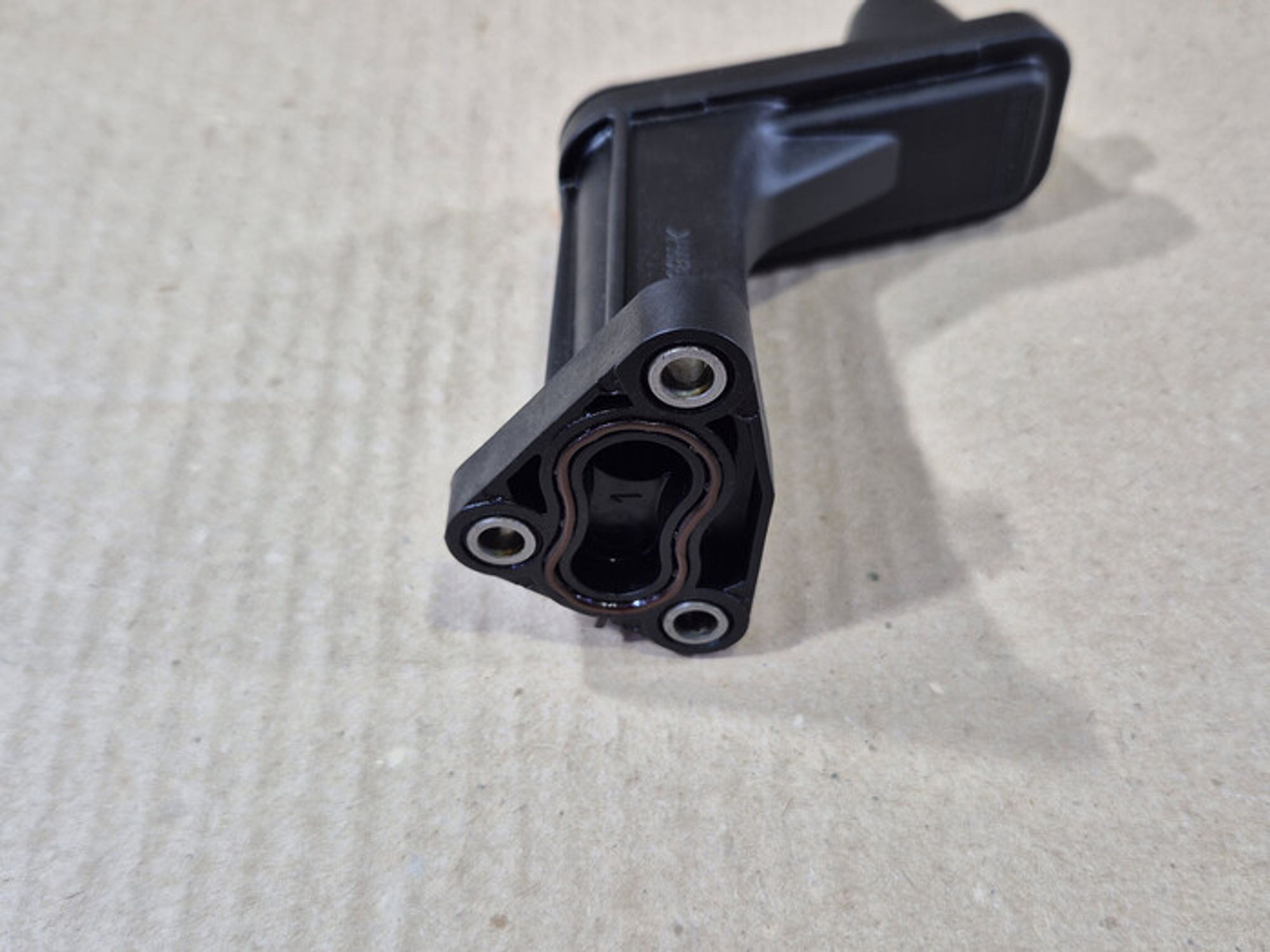 https://ycs.partsauto.market/partsauto-images/thmbs/78ee0fb3787e2dce013ed29fc8a1120c/871f544d4e1c066dccbcacc7ee68fb9f/c9c10a66f86a529aa77b404ff85d7688.jpg