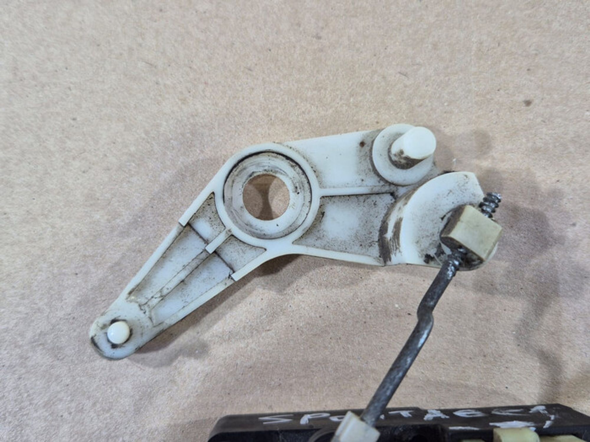 https://ycs.partsauto.market/partsauto-images/thmbs/78ee0fb3787e2dce013ed29fc8a1120c/8789f9032b84af5fd3aa66ef912b8711/a8bccb80b9b5dde57c0625ae0a1f6bbd.jpg
