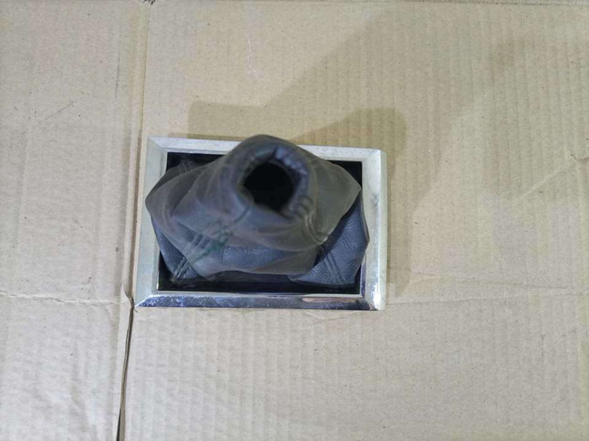 https://ycs.partsauto.market/partsauto-images/thmbs/78ee0fb3787e2dce013ed29fc8a1120c/88751f28dce0c94f67d47c04011e8007/38adc08201a79f7b5160a93deaf2ed34.jpg