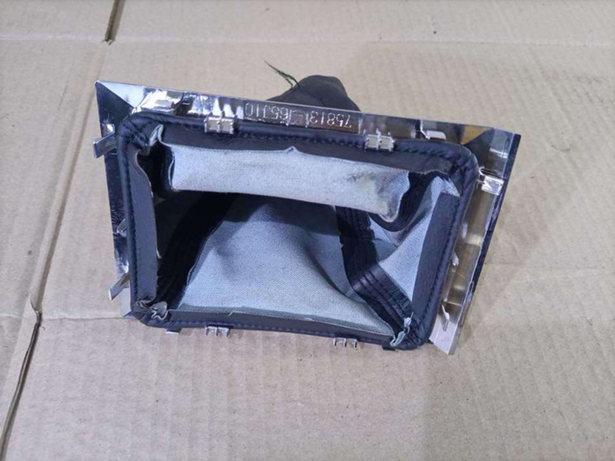 https://ycs.partsauto.market/partsauto-images/thmbs/78ee0fb3787e2dce013ed29fc8a1120c/88751f28dce0c94f67d47c04011e8007/521c8d01229469d781ed963af7b32a6c.jpg
