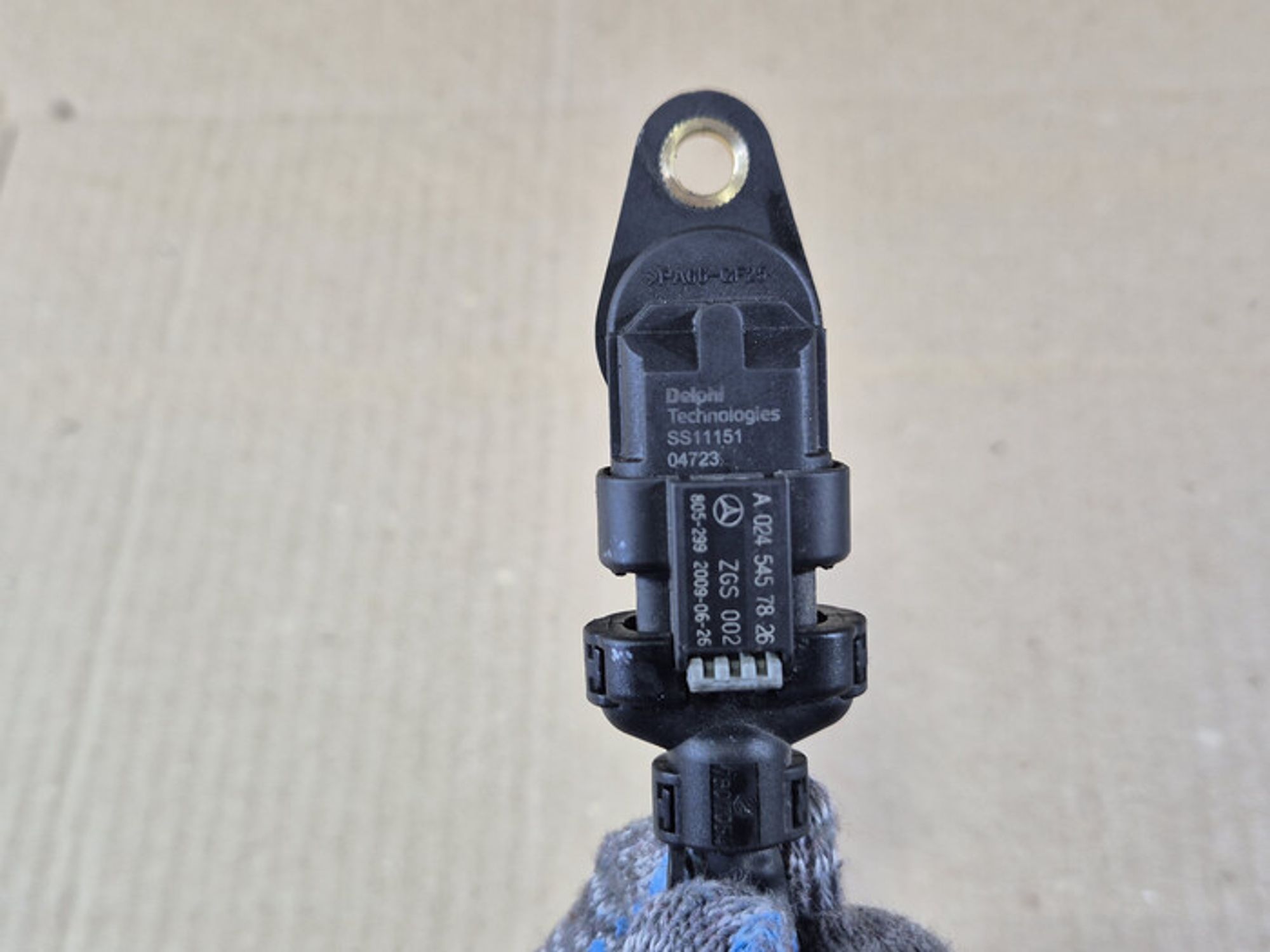 https://ycs.partsauto.market/partsauto-images/thmbs/78ee0fb3787e2dce013ed29fc8a1120c/8a1fd82962f8c87fe6d92663c8deaace/372b5536309c450eae5d041c955280cb.jpg