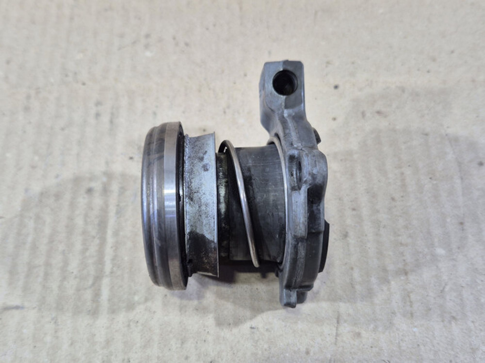 https://ycs.partsauto.market/partsauto-images/thmbs/78ee0fb3787e2dce013ed29fc8a1120c/8a7a32249a0e86230d79a263194d8bb9/43ae3b0165fc798fb9460c0600b7a085.jpg