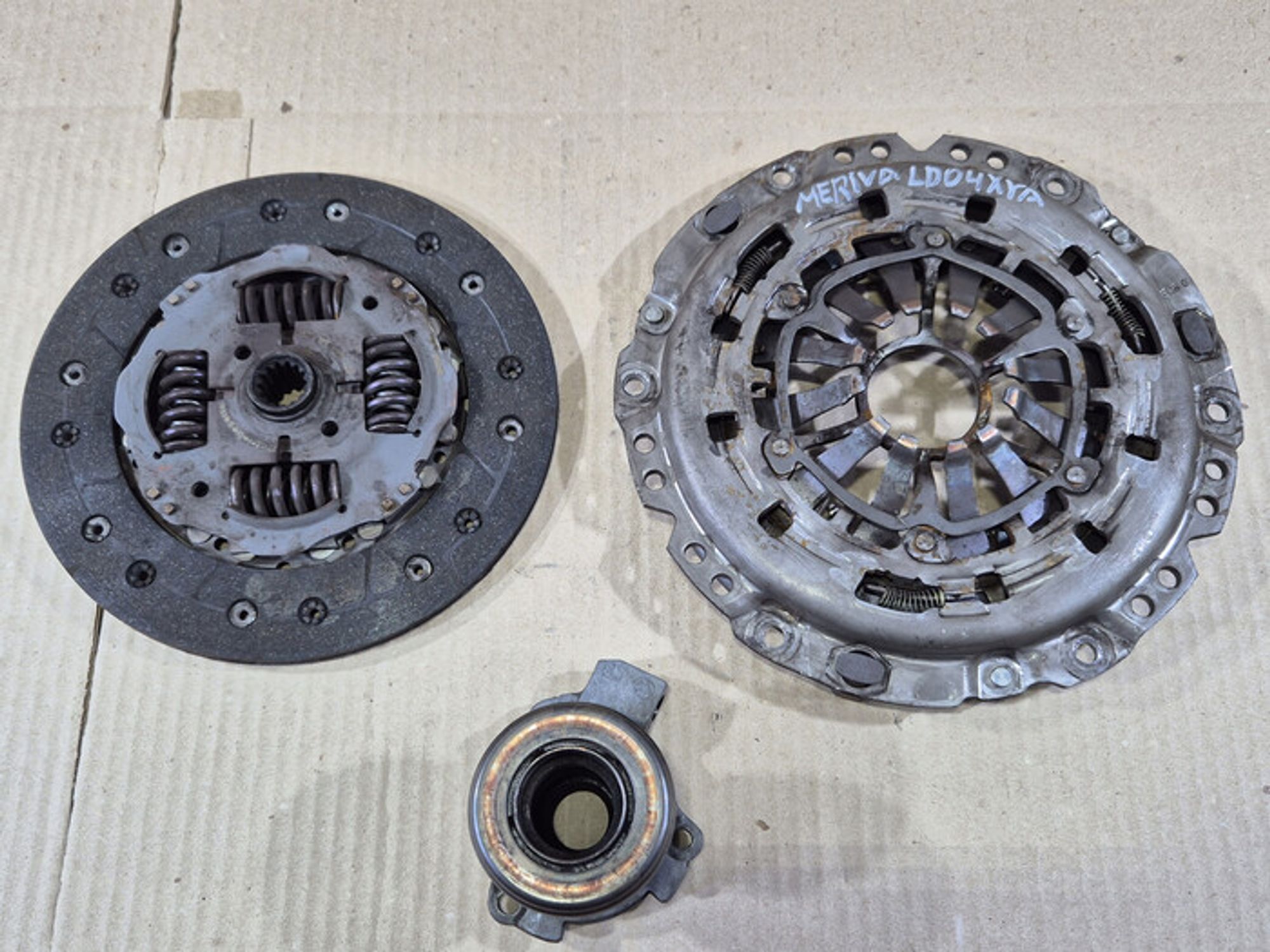 https://ycs.partsauto.market/partsauto-images/thmbs/78ee0fb3787e2dce013ed29fc8a1120c/8a7a32249a0e86230d79a263194d8bb9/5f40218be9d9aaf4ab5645438d211ccc.jpg