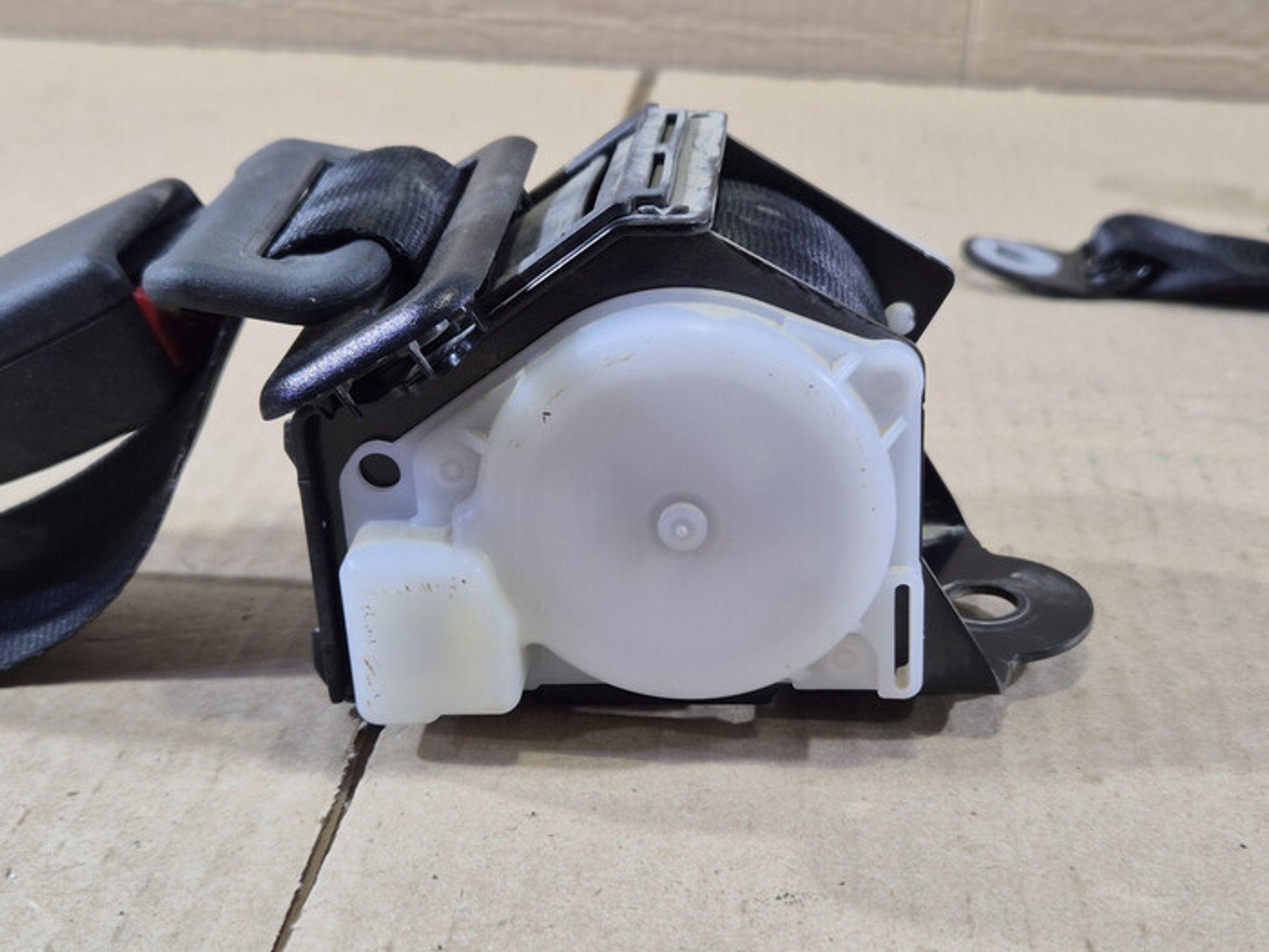 https://ycs.partsauto.market/partsauto-images/thmbs/78ee0fb3787e2dce013ed29fc8a1120c/8a7ec1bad6dc83db101e1081e3d79242/7a199bb016955366c5e77bda823aeac5.jpg