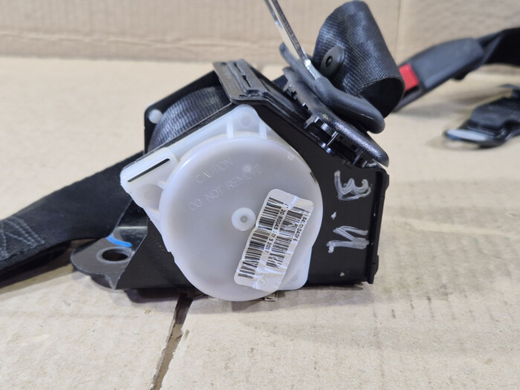 https://ycs.partsauto.market/partsauto-images/thmbs/78ee0fb3787e2dce013ed29fc8a1120c/8a7ec1bad6dc83db101e1081e3d79242/dcc2194a41ddf22fc43b7c3a7a5c949a.jpg