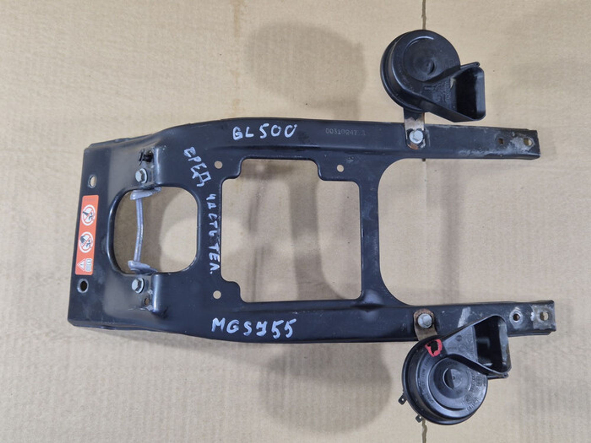 https://ycs.partsauto.market/partsauto-images/thmbs/78ee0fb3787e2dce013ed29fc8a1120c/8cdd16a4c0fe2f35dbfcd901deb0bb94/40539fdbed0b36a18797c151bb4ae6e1.jpg