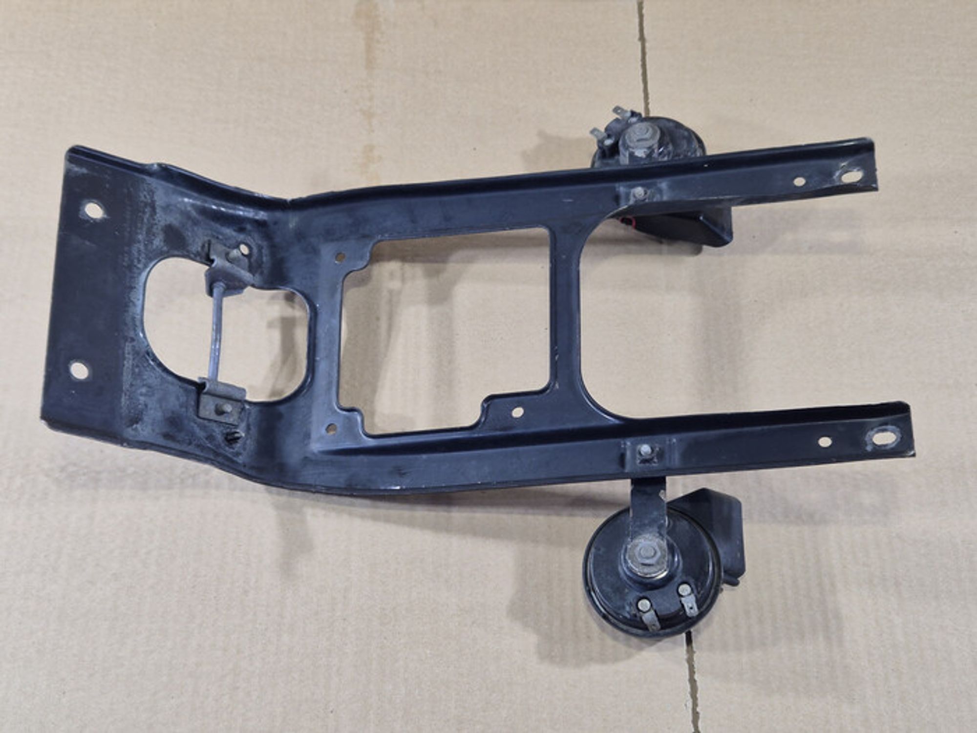 https://ycs.partsauto.market/partsauto-images/thmbs/78ee0fb3787e2dce013ed29fc8a1120c/8cdd16a4c0fe2f35dbfcd901deb0bb94/f6785860a2fa5ec5761184385b5d723f.jpg