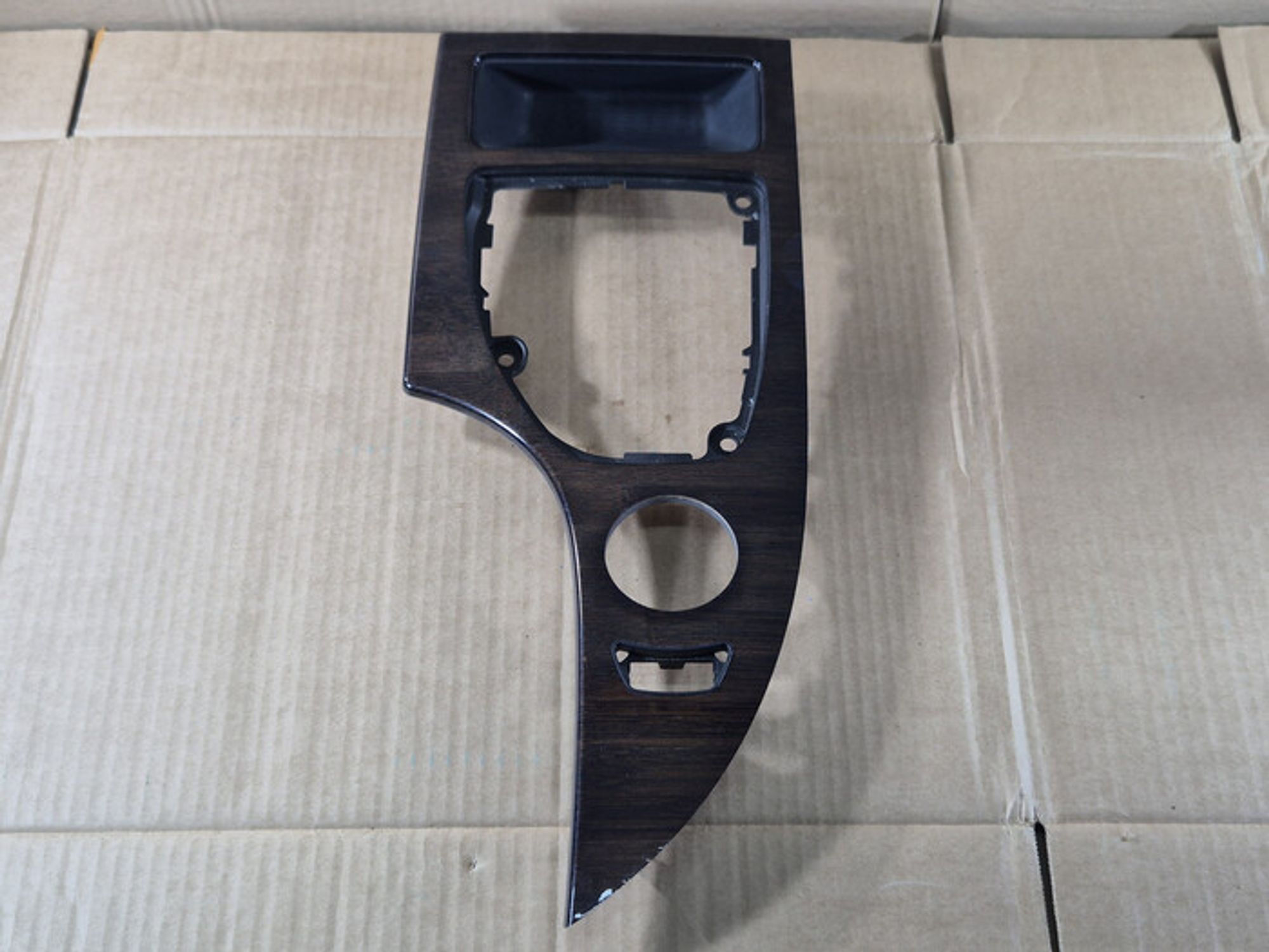 https://ycs.partsauto.market/partsauto-images/thmbs/78ee0fb3787e2dce013ed29fc8a1120c/8d45b3236c08ad12ad1df515cb849458/f8acd5dc80a9ec4ecc131a69793044ce.jpg