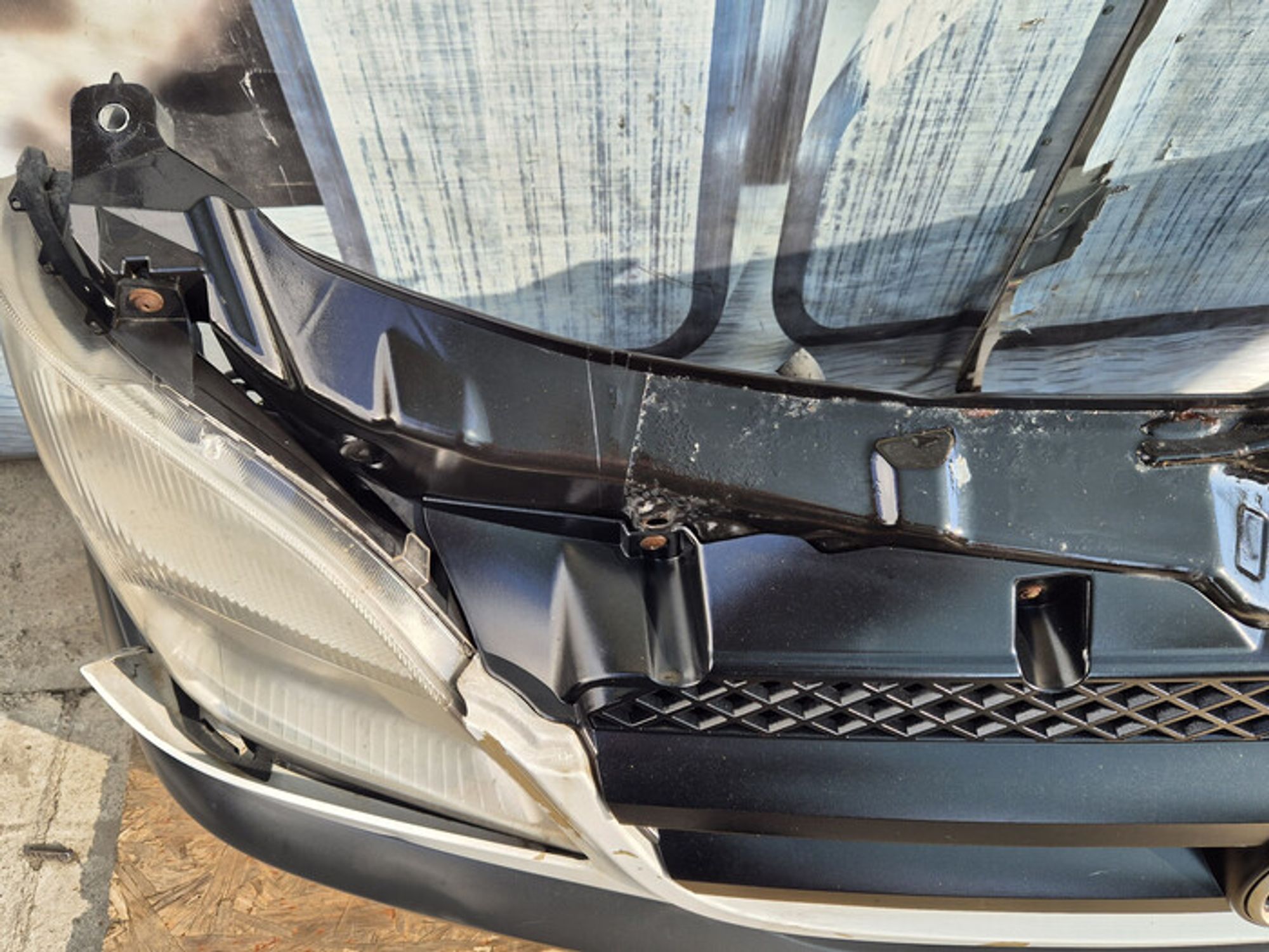https://ycs.partsauto.market/partsauto-images/thmbs/78ee0fb3787e2dce013ed29fc8a1120c/8e37bbf828795adadd32d3dc02a32d9a/778630f5f73f72e617260621b986b563.jpg