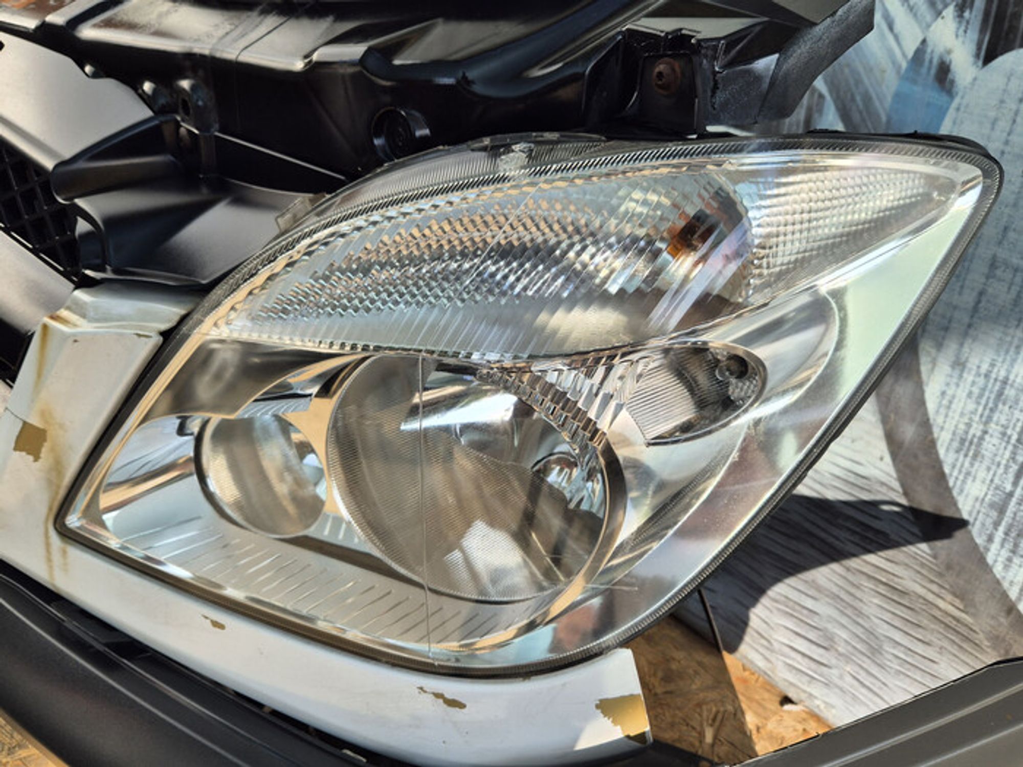 https://ycs.partsauto.market/partsauto-images/thmbs/78ee0fb3787e2dce013ed29fc8a1120c/8e37bbf828795adadd32d3dc02a32d9a/eb34633d7add4e8f05a2048ca5e347d7.jpg
