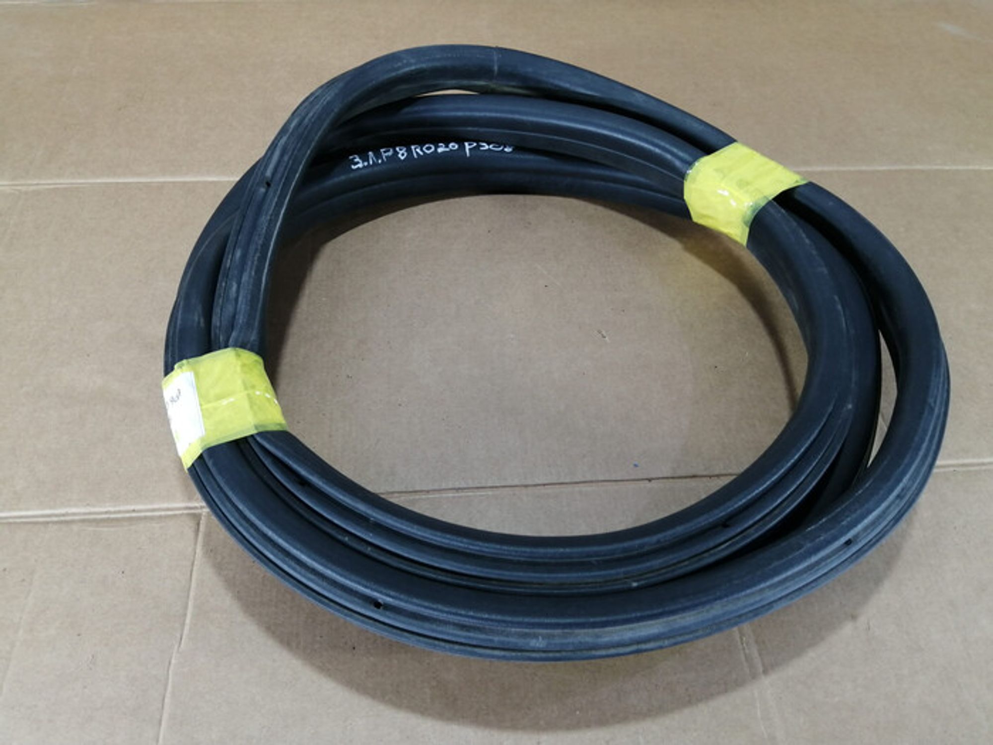 https://ycs.partsauto.market/partsauto-images/thmbs/78ee0fb3787e2dce013ed29fc8a1120c/8eb78f0f012a63af482c7800dc73d9f6/797885dfe3751013c149bf8d6d806c17.jpg