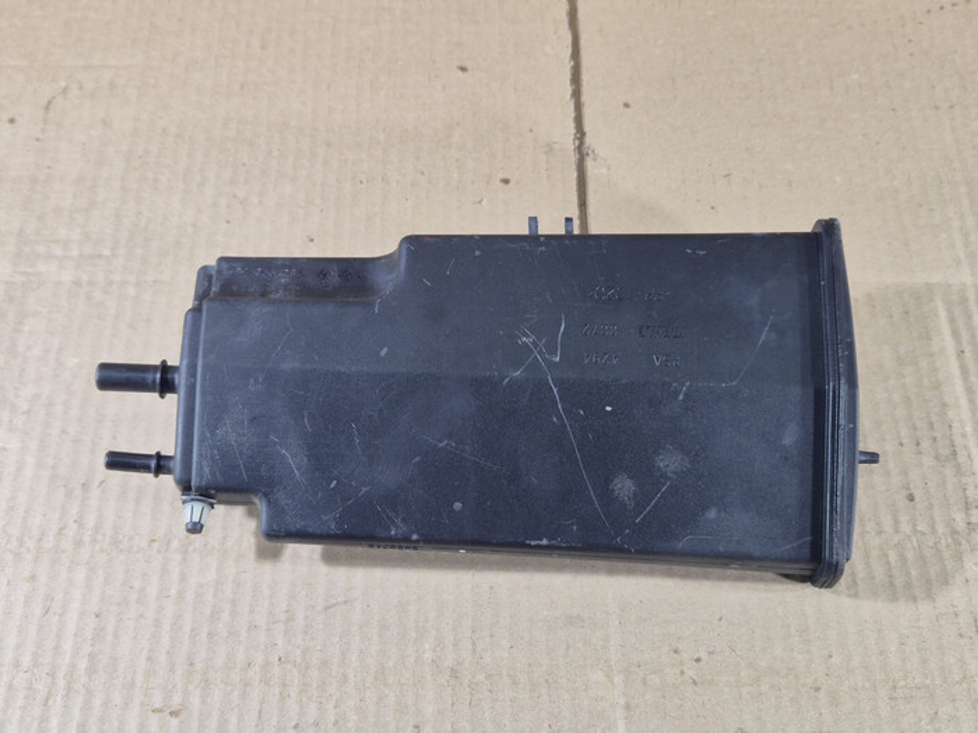 https://ycs.partsauto.market/partsauto-images/thmbs/78ee0fb3787e2dce013ed29fc8a1120c/8fb3e5069c19177a1834e250b95ceae9/62a384a28009193535713ca3907a03df.jpg