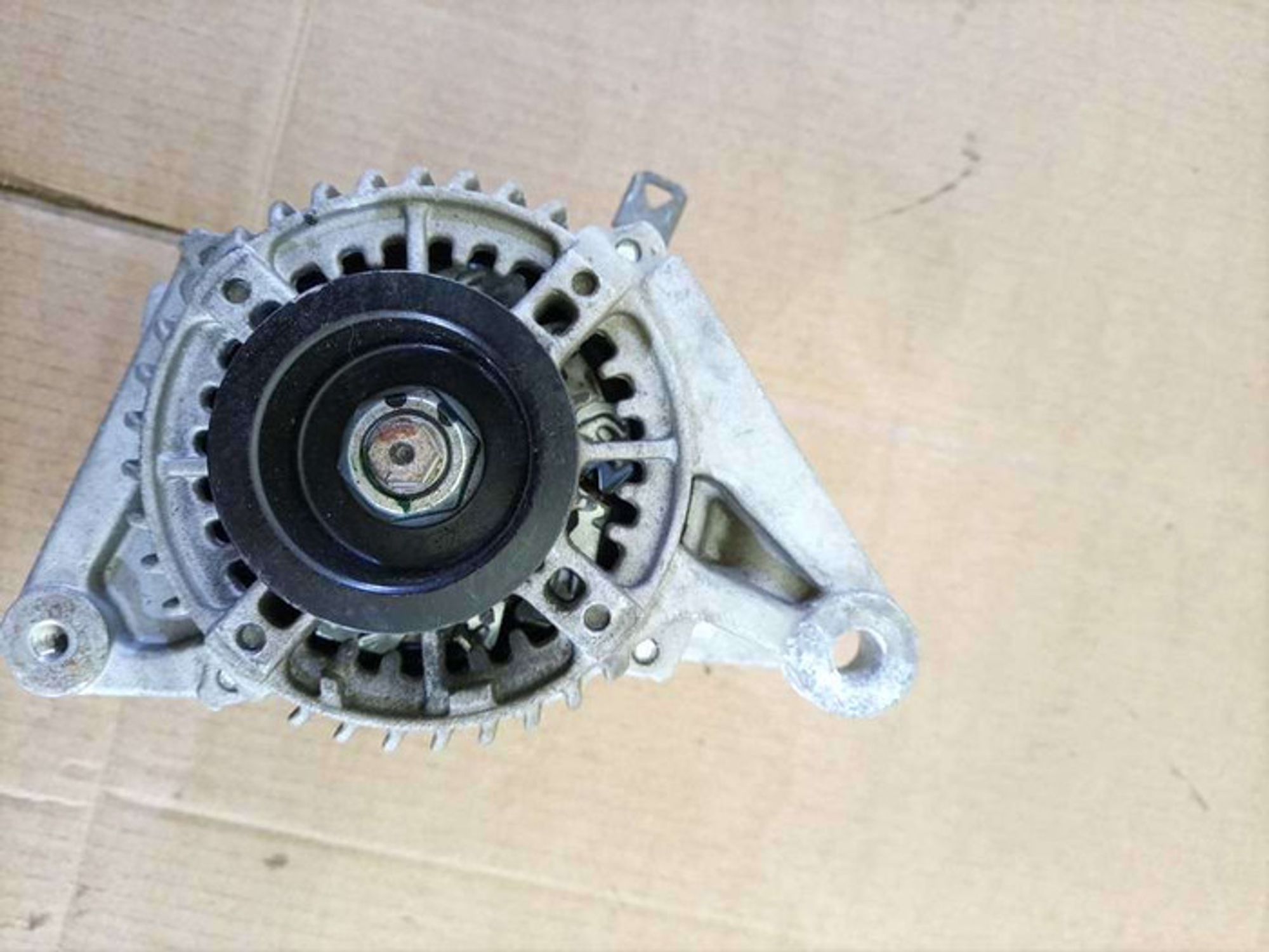 https://ycs.partsauto.market/partsauto-images/thmbs/78ee0fb3787e2dce013ed29fc8a1120c/9024c4254fb9e3198bb27543cbbe1158/031bf230bd10c6203ba4fcc478423361.jpg