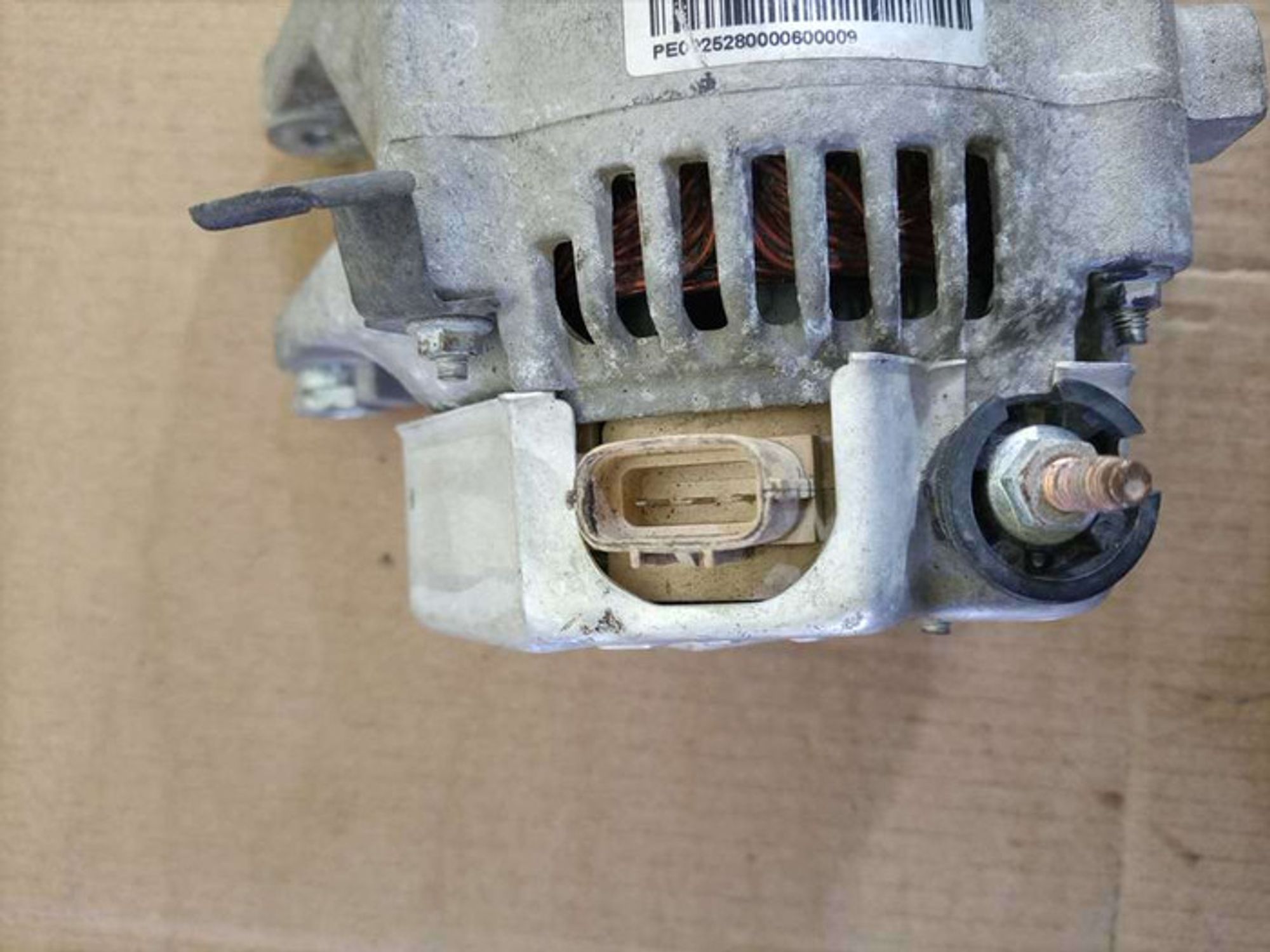 https://ycs.partsauto.market/partsauto-images/thmbs/78ee0fb3787e2dce013ed29fc8a1120c/9024c4254fb9e3198bb27543cbbe1158/988b88d0e04f965a276573fb6242b88c.jpg