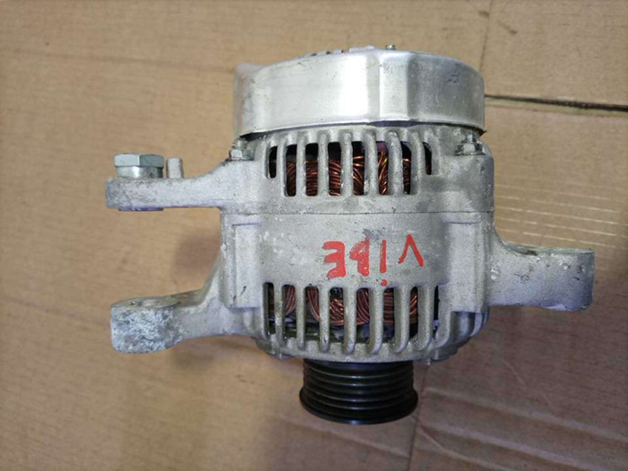 https://ycs.partsauto.market/partsauto-images/thmbs/78ee0fb3787e2dce013ed29fc8a1120c/9024c4254fb9e3198bb27543cbbe1158/a51c47416d4b58f5fde36880ba2fcad5.jpg