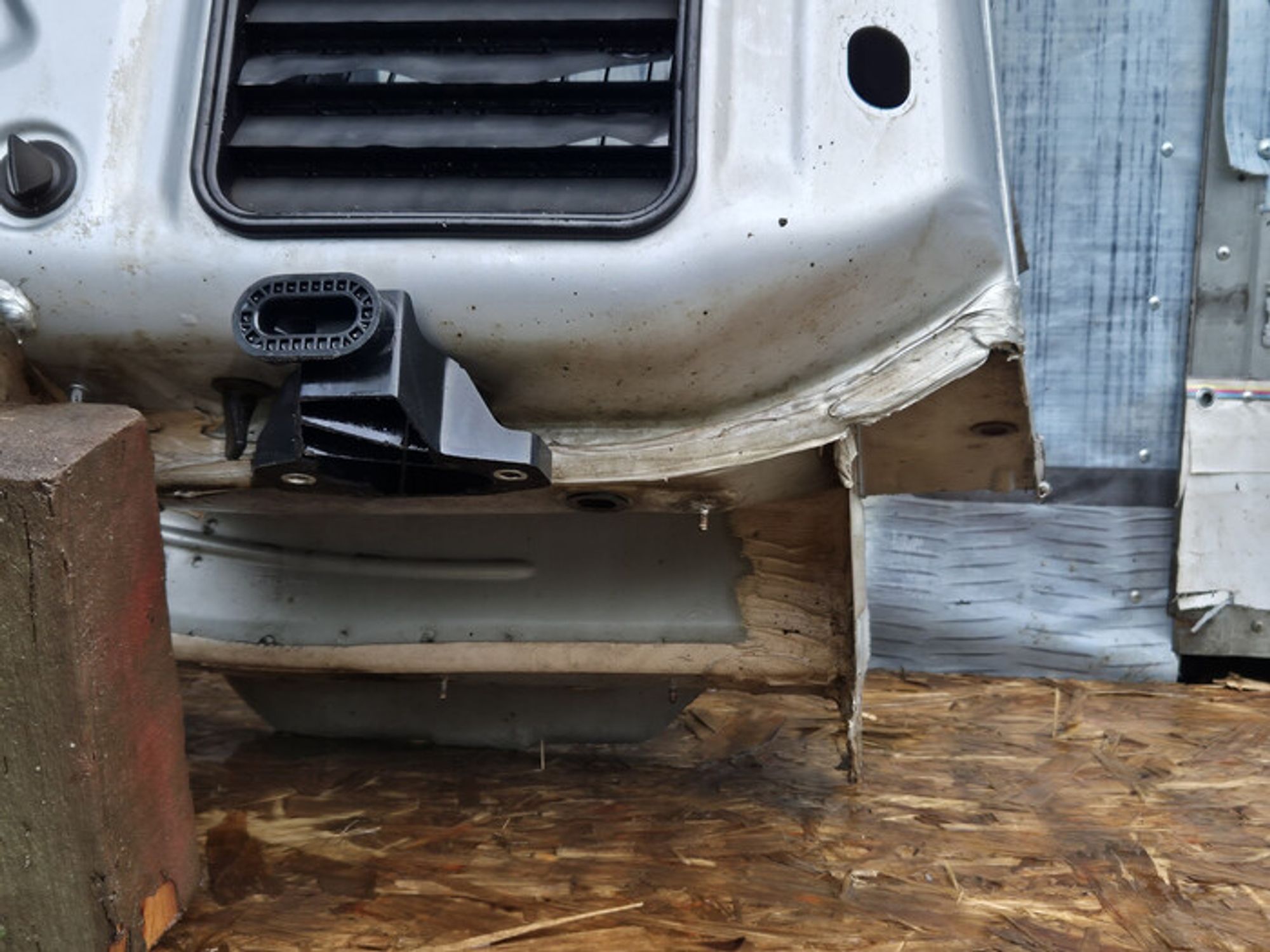 https://ycs.partsauto.market/partsauto-images/thmbs/78ee0fb3787e2dce013ed29fc8a1120c/91842c44fe8c34a21ee87dcb2ba45c9e/8528b111e4bb572c27d4ef0411ef5583.jpg