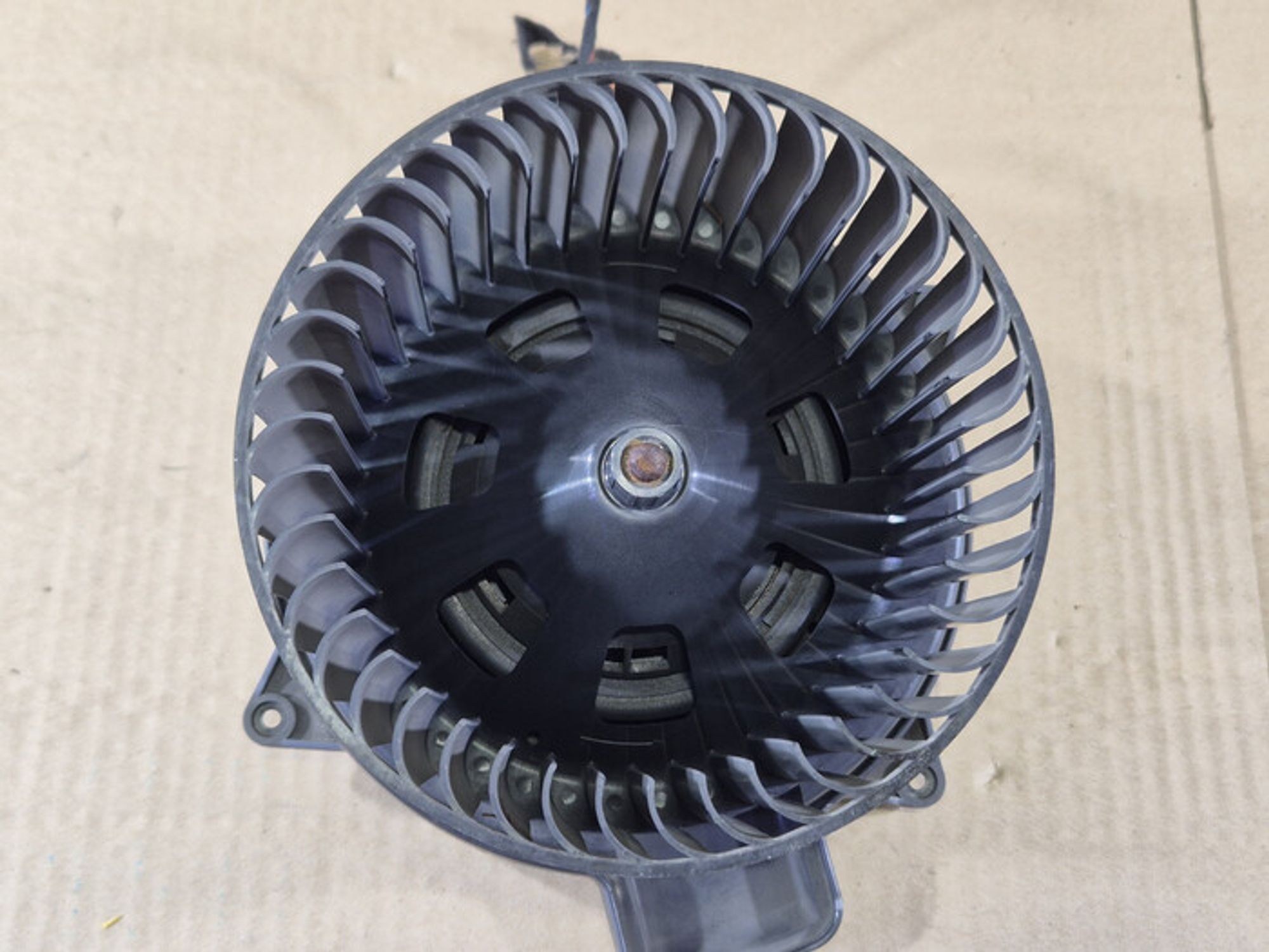 https://ycs.partsauto.market/partsauto-images/thmbs/78ee0fb3787e2dce013ed29fc8a1120c/918ede8678a1e4435f2751b677493414/2b2a0a2323d44a206303818691694010.jpg