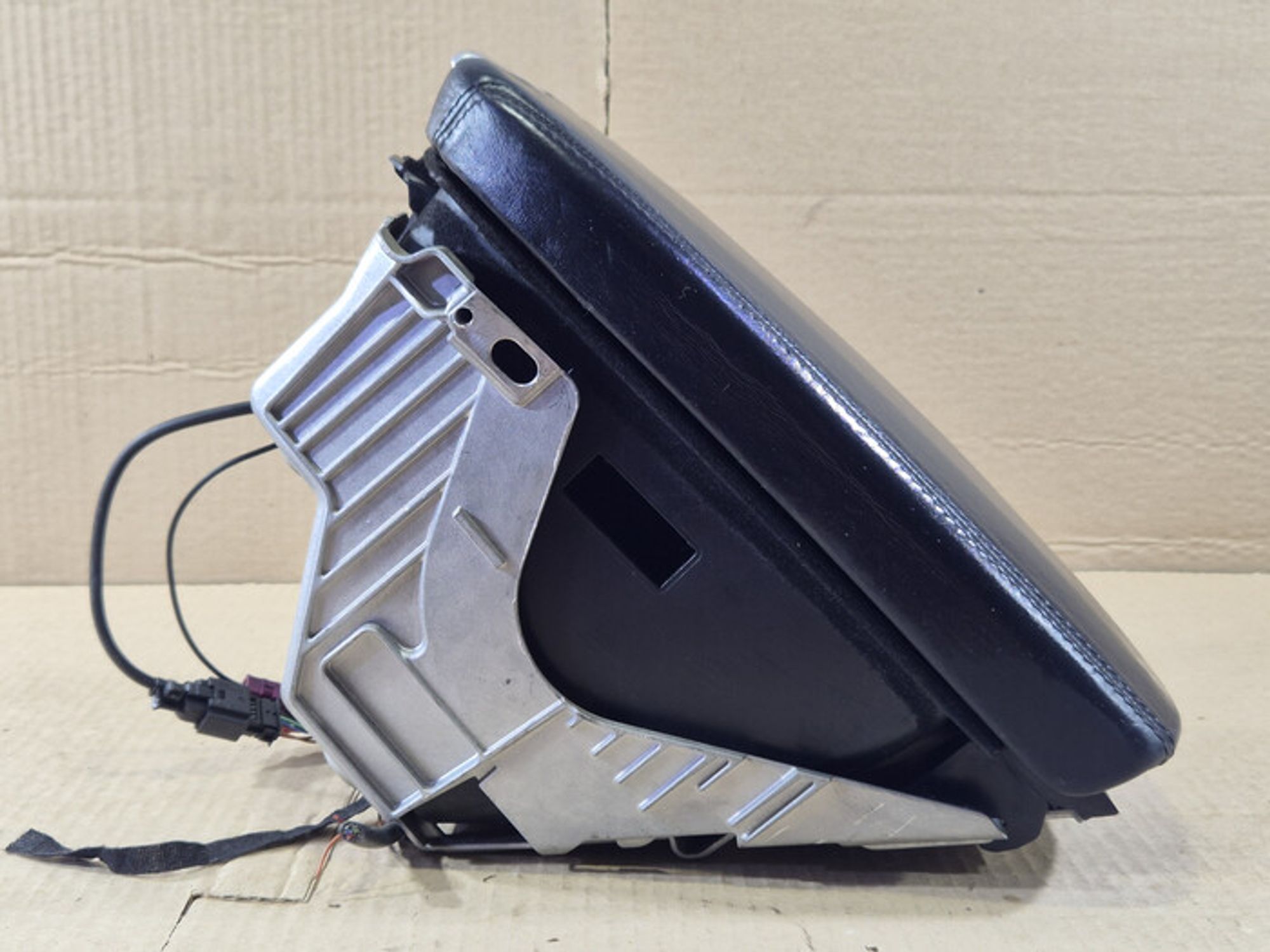 https://ycs.partsauto.market/partsauto-images/thmbs/78ee0fb3787e2dce013ed29fc8a1120c/924ec6bc7691a2005832efe682c3c5cb/7cf706fad52b4f3ec23dda287c764fc7.jpg