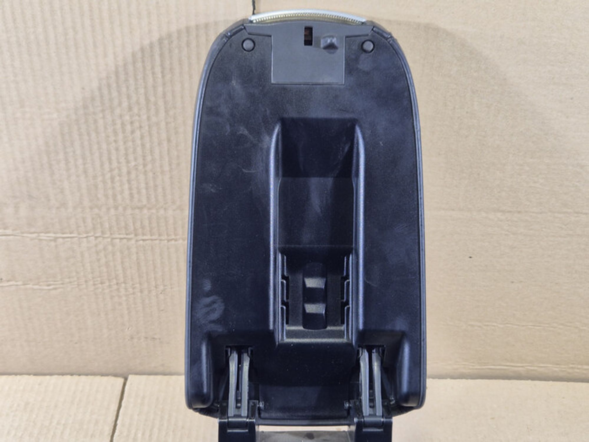 https://ycs.partsauto.market/partsauto-images/thmbs/78ee0fb3787e2dce013ed29fc8a1120c/924ec6bc7691a2005832efe682c3c5cb/df8282cc5ddf61213379a5427d87e96a.jpg