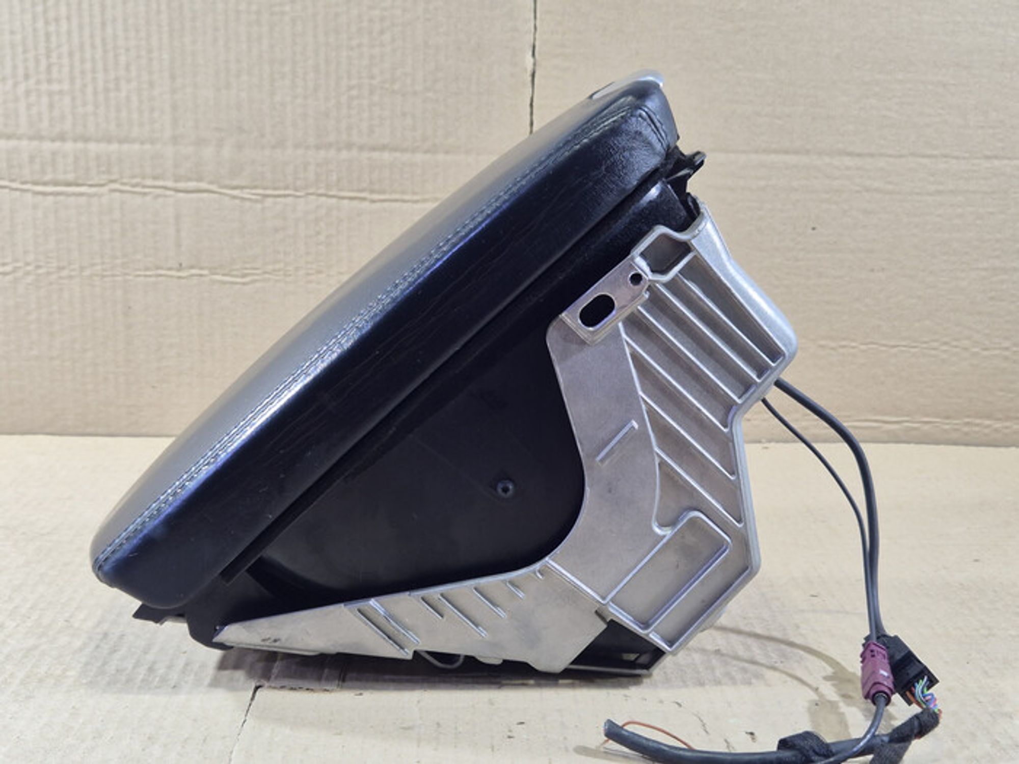 https://ycs.partsauto.market/partsauto-images/thmbs/78ee0fb3787e2dce013ed29fc8a1120c/924ec6bc7691a2005832efe682c3c5cb/e9e9d892d9974ce6623a7040799f69ac.jpg