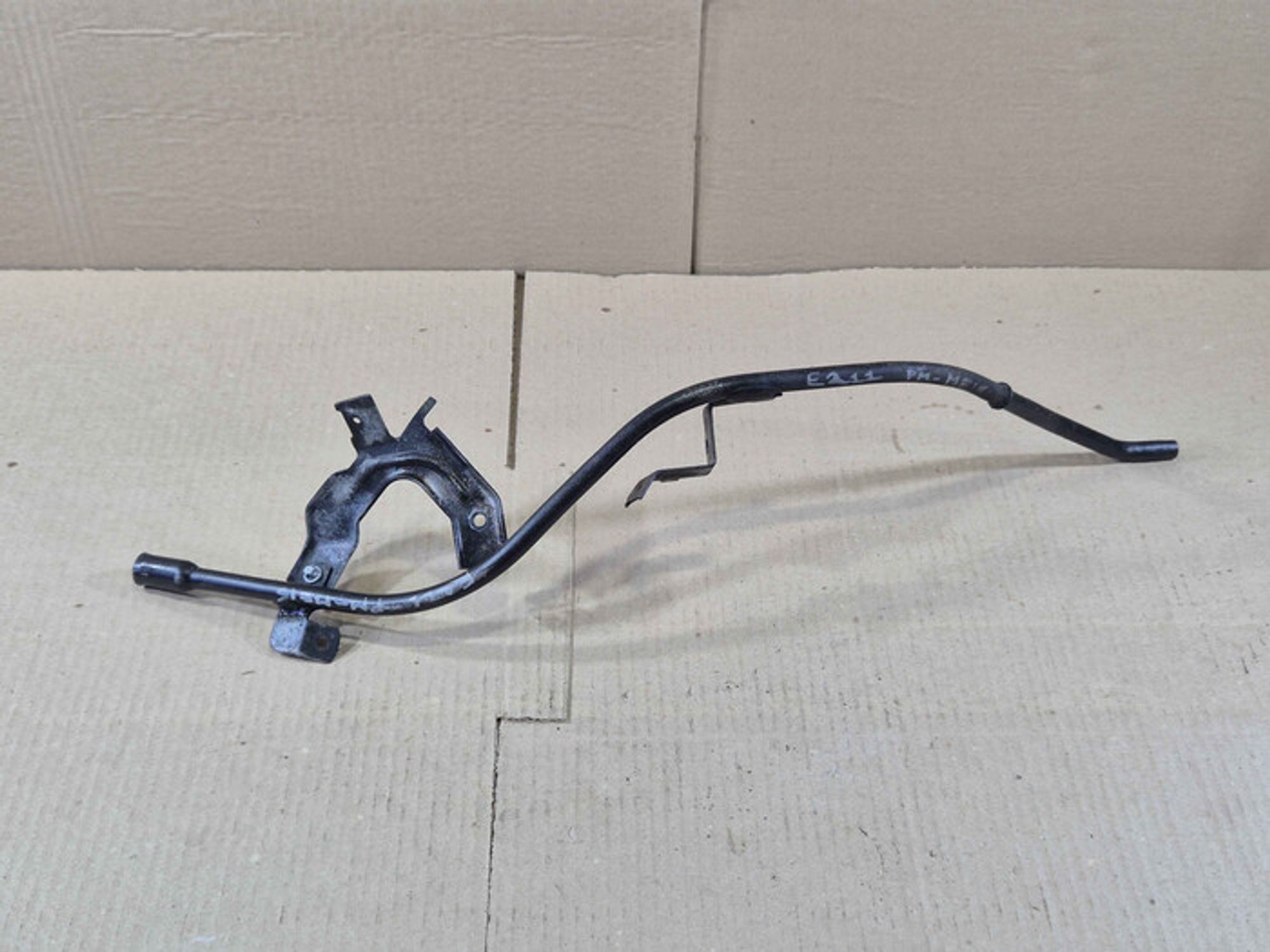 https://ycs.partsauto.market/partsauto-images/thmbs/78ee0fb3787e2dce013ed29fc8a1120c/926fe4b0b0b9ab112a677562f387cfe4/d3812e5df99509810abc0b52409b6017.jpg