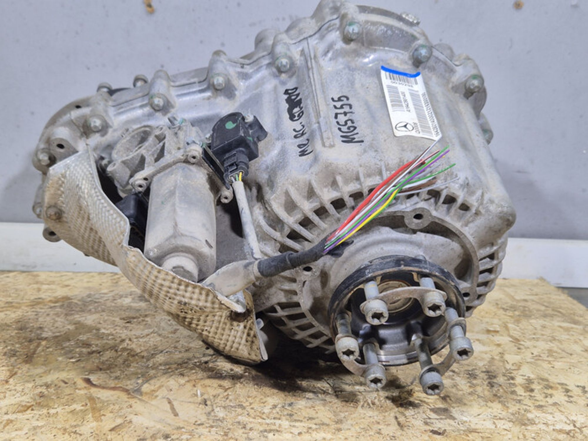 https://ycs.partsauto.market/partsauto-images/thmbs/78ee0fb3787e2dce013ed29fc8a1120c/92fa6d9e0ba49b17abcb78d0598ed924/428e61ebcb842b8fac1e4c0315b87174.jpg