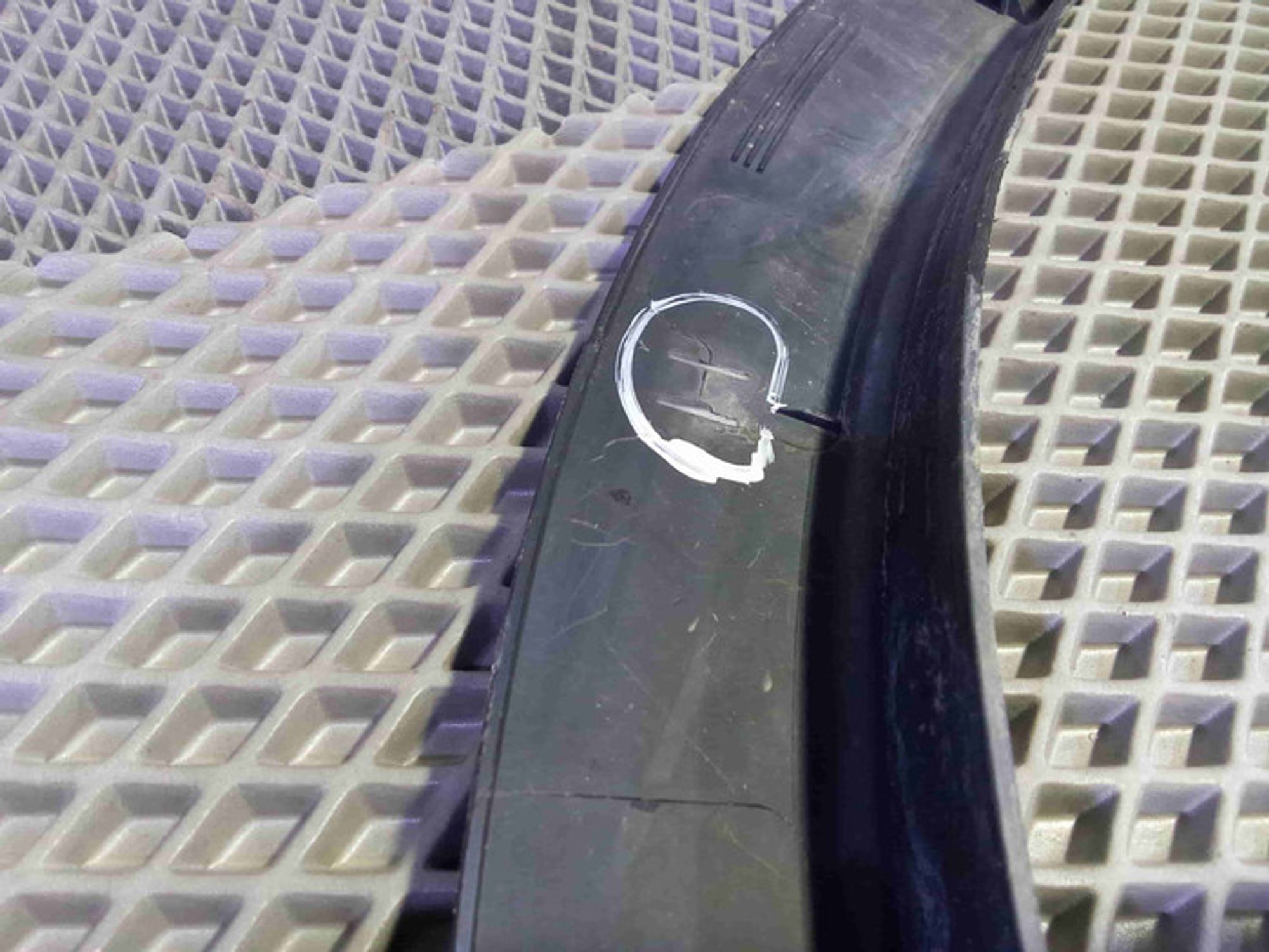 https://ycs.partsauto.market/partsauto-images/thmbs/78ee0fb3787e2dce013ed29fc8a1120c/932de18f30db67e05e89fd1573b07fd4/076f47a8eeaaf1553420f9032891e84c.jpg