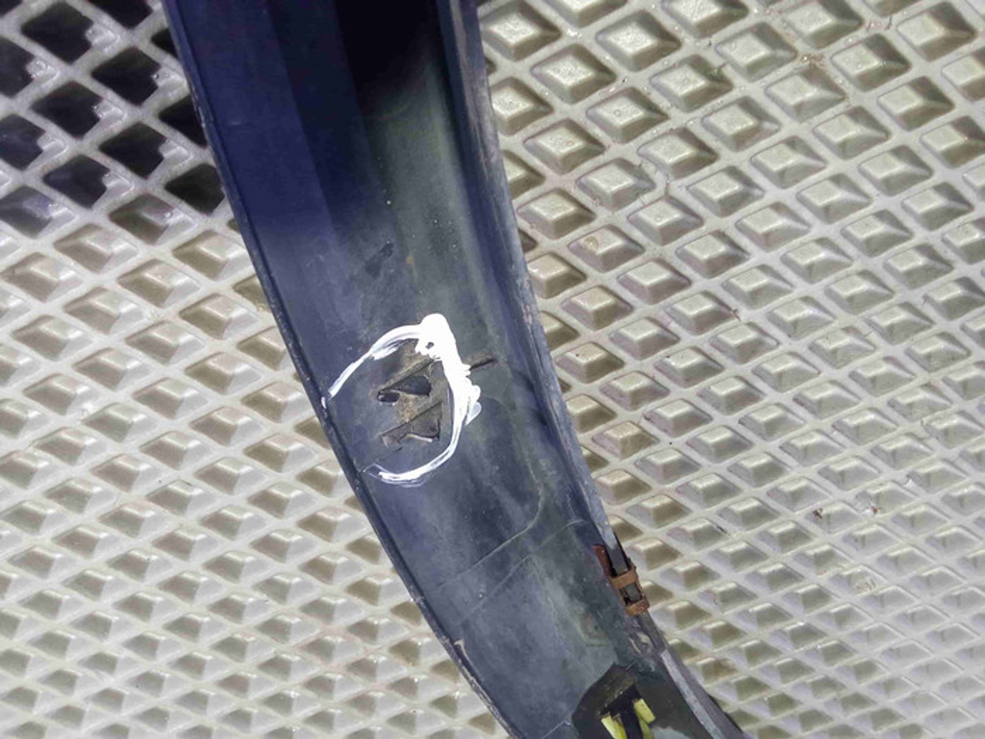 https://ycs.partsauto.market/partsauto-images/thmbs/78ee0fb3787e2dce013ed29fc8a1120c/932de18f30db67e05e89fd1573b07fd4/9607e6b02d81f65aad46e7163e53c117.jpg