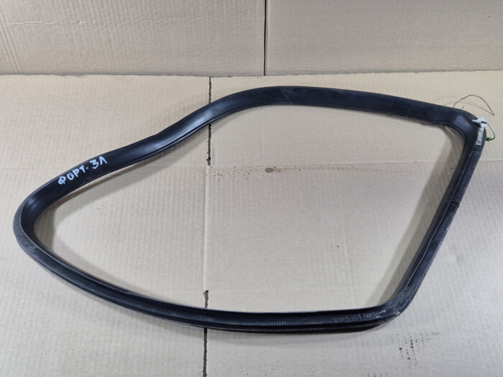 https://ycs.partsauto.market/partsauto-images/thmbs/78ee0fb3787e2dce013ed29fc8a1120c/9391dfb41612104255f6033fdea99cea/8ced2c80b7785cba5e1e4d5d7e7a9fb4.jpg