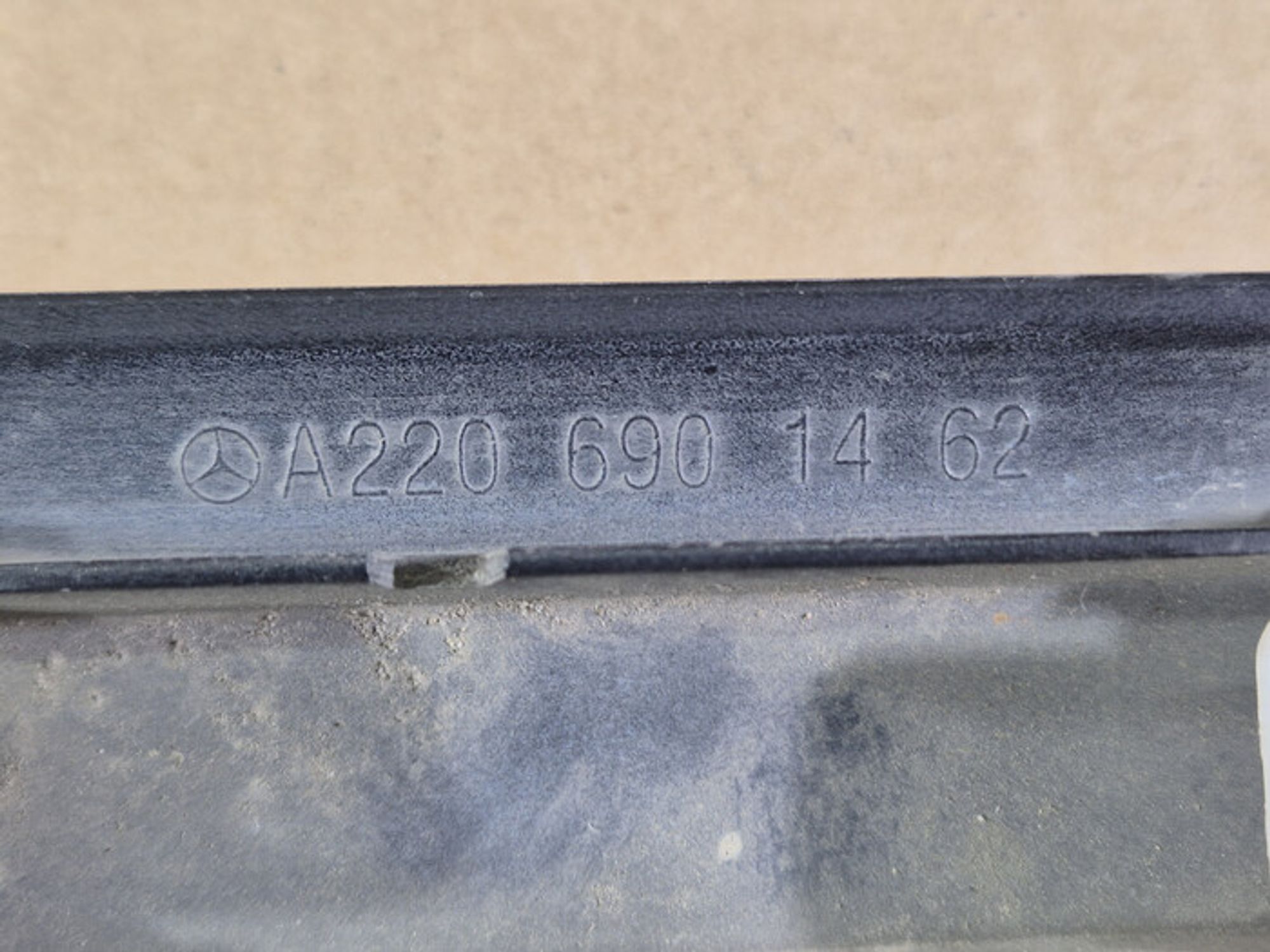 https://ycs.partsauto.market/partsauto-images/thmbs/78ee0fb3787e2dce013ed29fc8a1120c/93a039b087c537e75f4434c472dfda8f/ce21541cf35b9c4b3dec0d59dd76b958.jpg