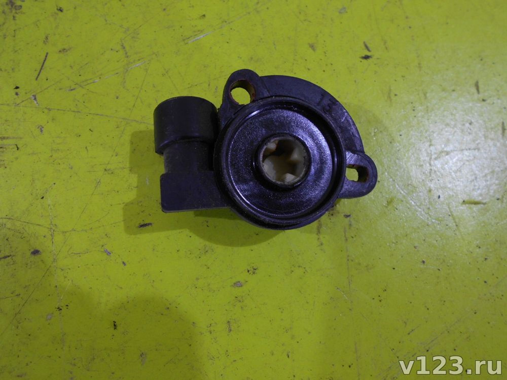 https://ycs.partsauto.market/partsauto-images/thmbs/78ee0fb3787e2dce013ed29fc8a1120c/93e097ba373fa117a1b7dd3aa583ac0c/1e9a43965d6510c0b0bb0a9ce1c24a98.jpg