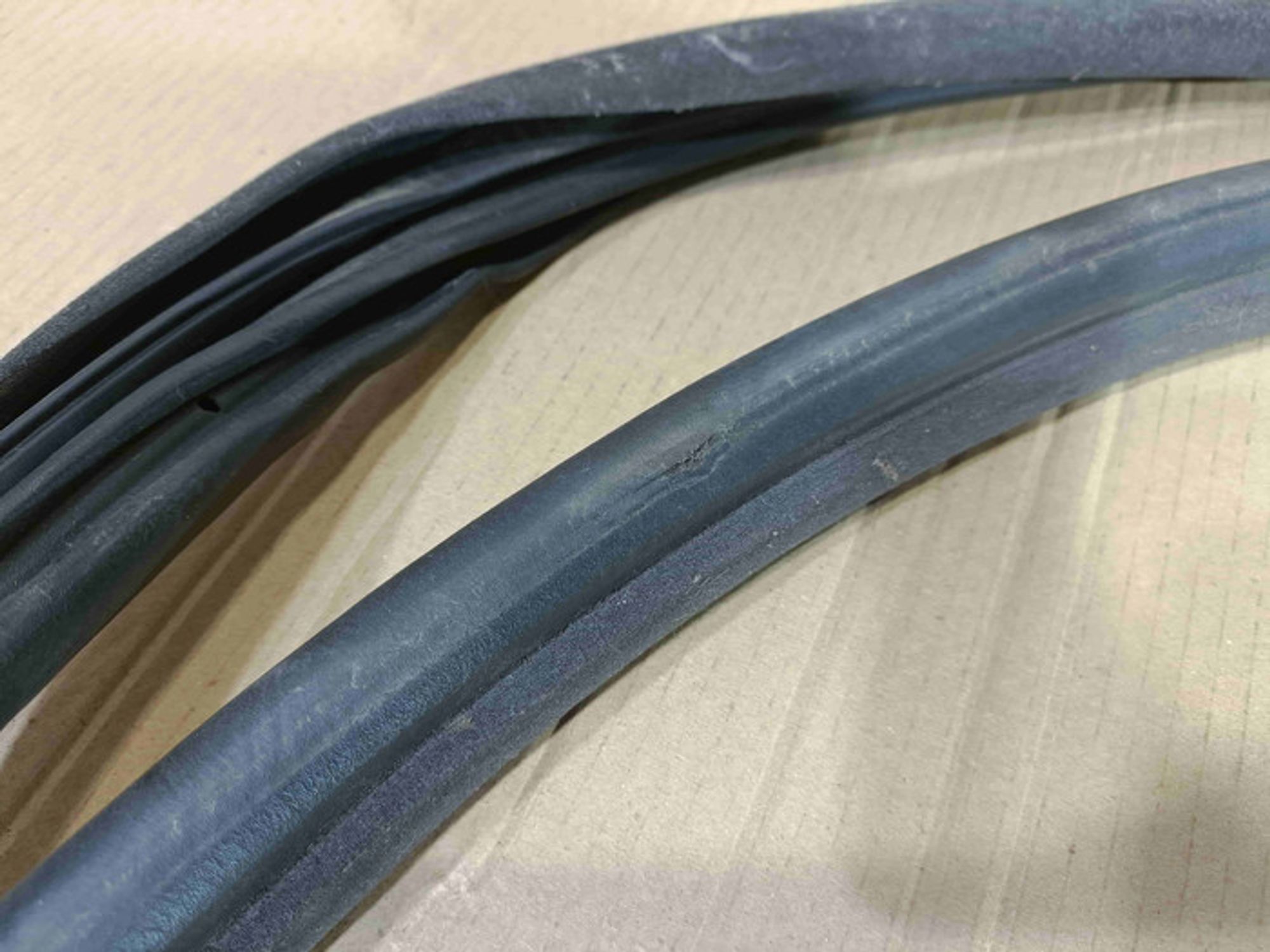 https://ycs.partsauto.market/partsauto-images/thmbs/78ee0fb3787e2dce013ed29fc8a1120c/946def848c1817245d92854151f0d631/192307e2c48199428d53e7ac44454b27.jpg