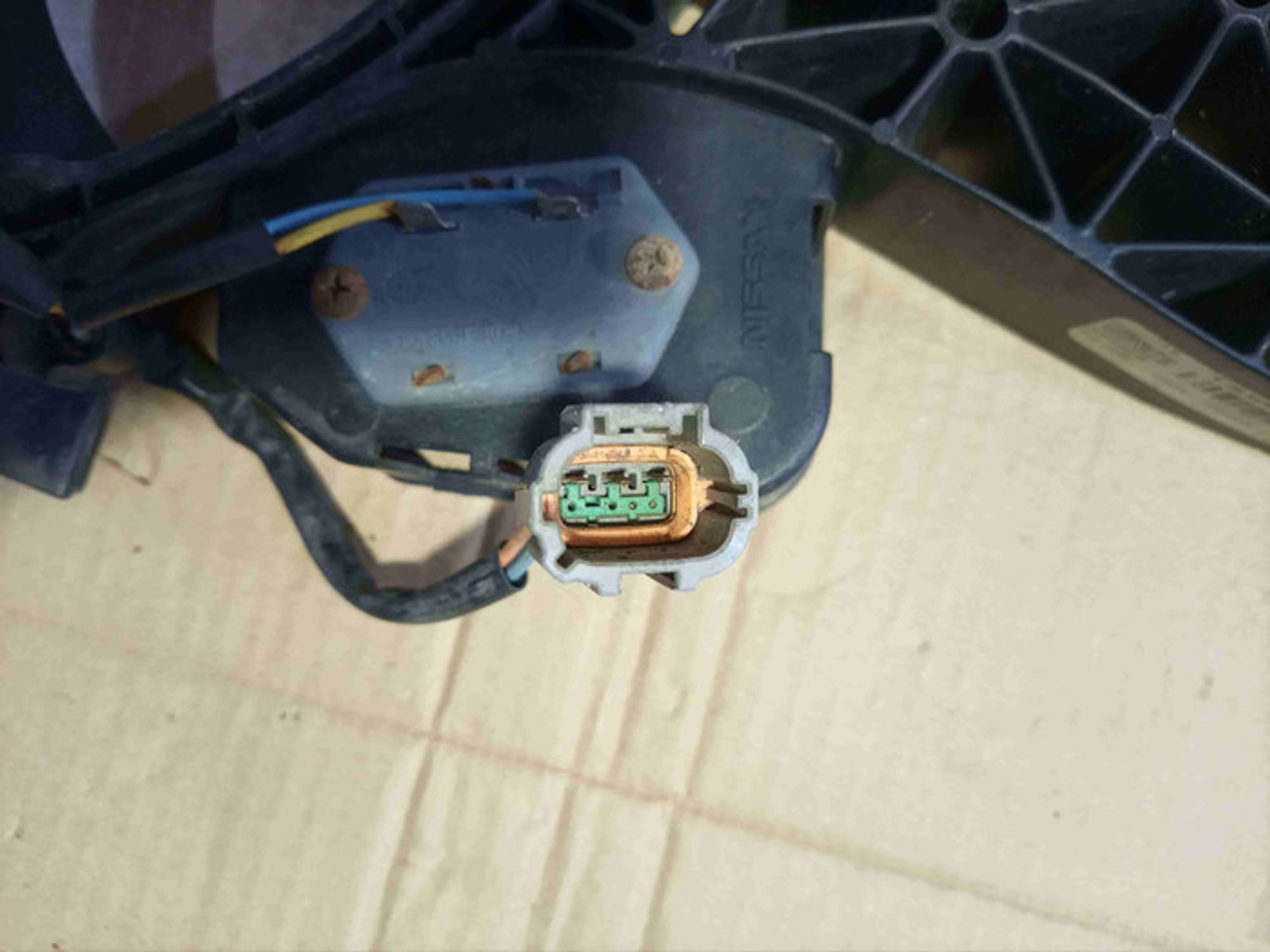 https://ycs.partsauto.market/partsauto-images/thmbs/78ee0fb3787e2dce013ed29fc8a1120c/9548fa1713092788b7e80e0e623056a5/31edae9017dd7e6a090992d48888ae83.jpg