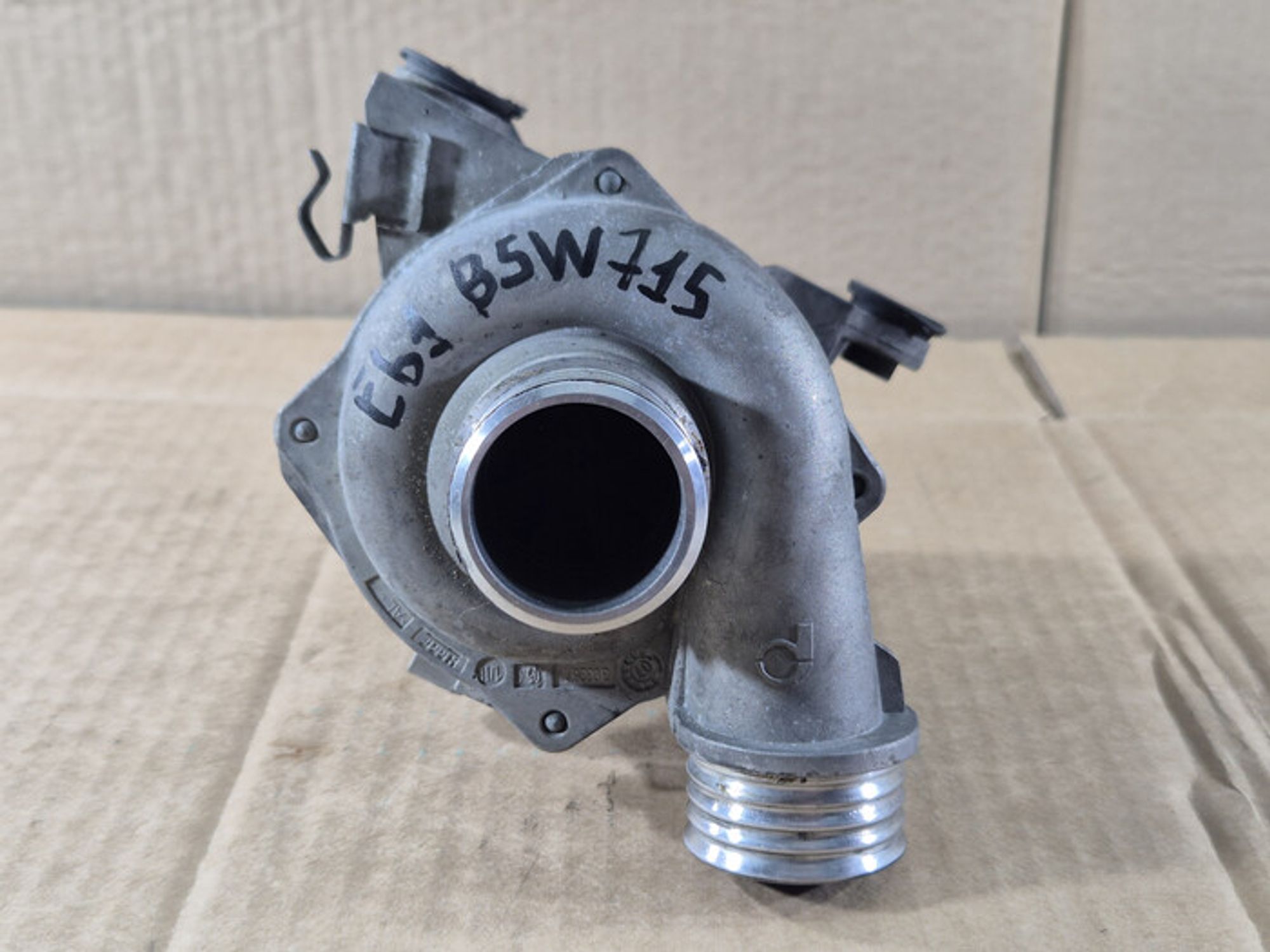 https://ycs.partsauto.market/partsauto-images/thmbs/78ee0fb3787e2dce013ed29fc8a1120c/95944f2d8674e3f6722e27139cde0ed4/1a9fddb01ad9a83396a1484eac04ac8c.jpg