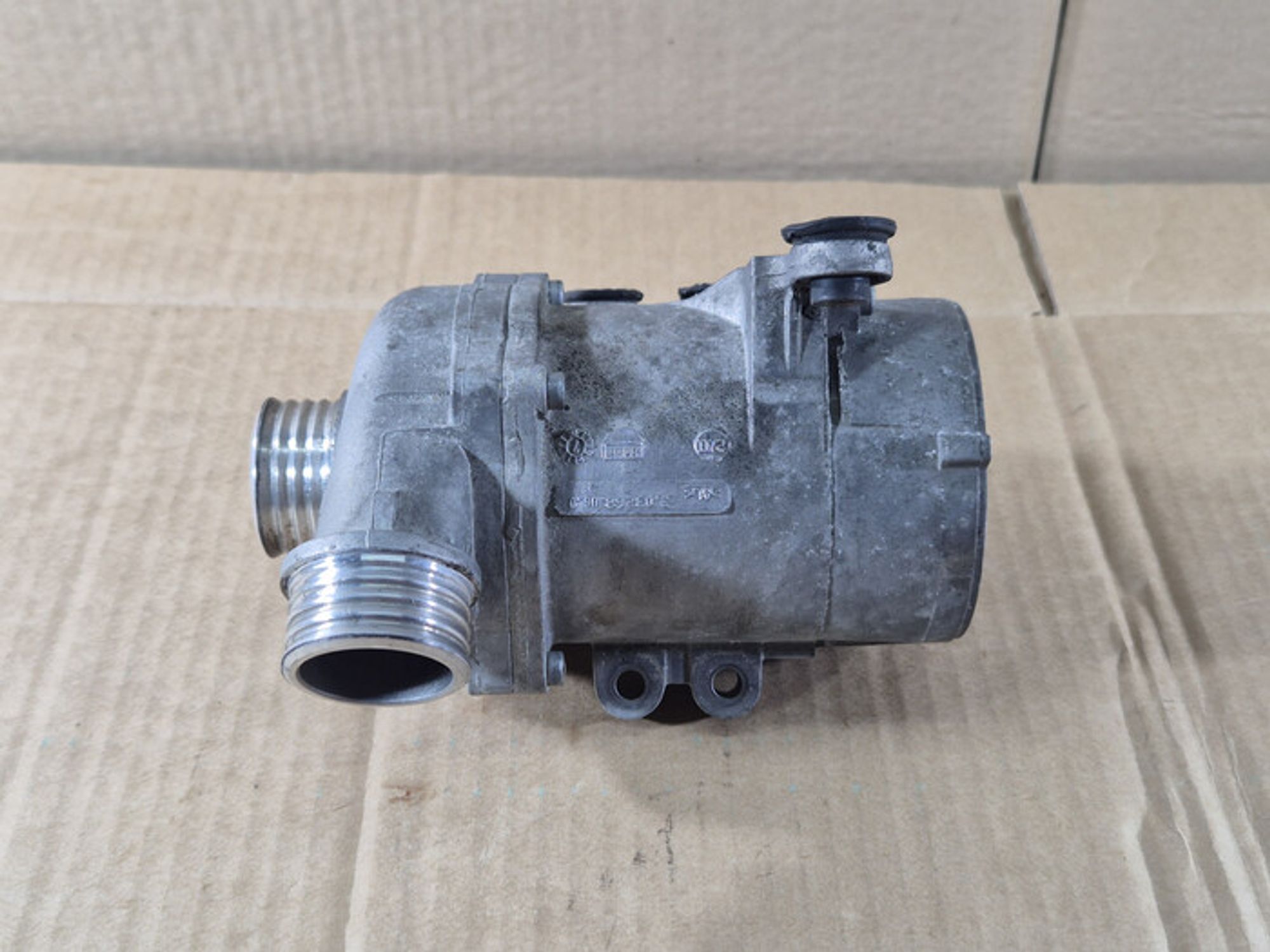 https://ycs.partsauto.market/partsauto-images/thmbs/78ee0fb3787e2dce013ed29fc8a1120c/95944f2d8674e3f6722e27139cde0ed4/6ef400eaf48b4728e6f9498ab6953ebf.jpg