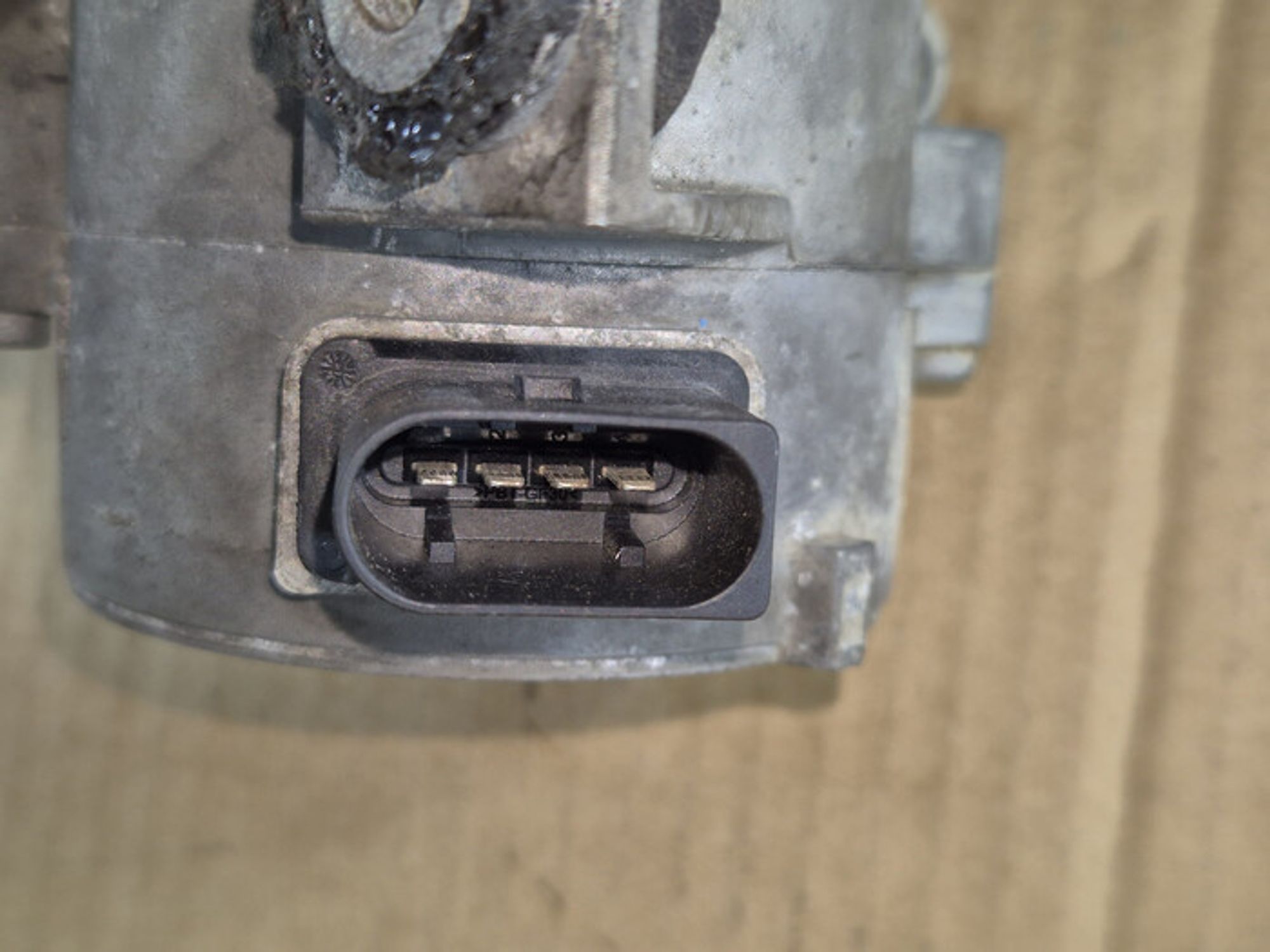 https://ycs.partsauto.market/partsauto-images/thmbs/78ee0fb3787e2dce013ed29fc8a1120c/95944f2d8674e3f6722e27139cde0ed4/801c31a171185477322cbb9c454bd6d7.jpg