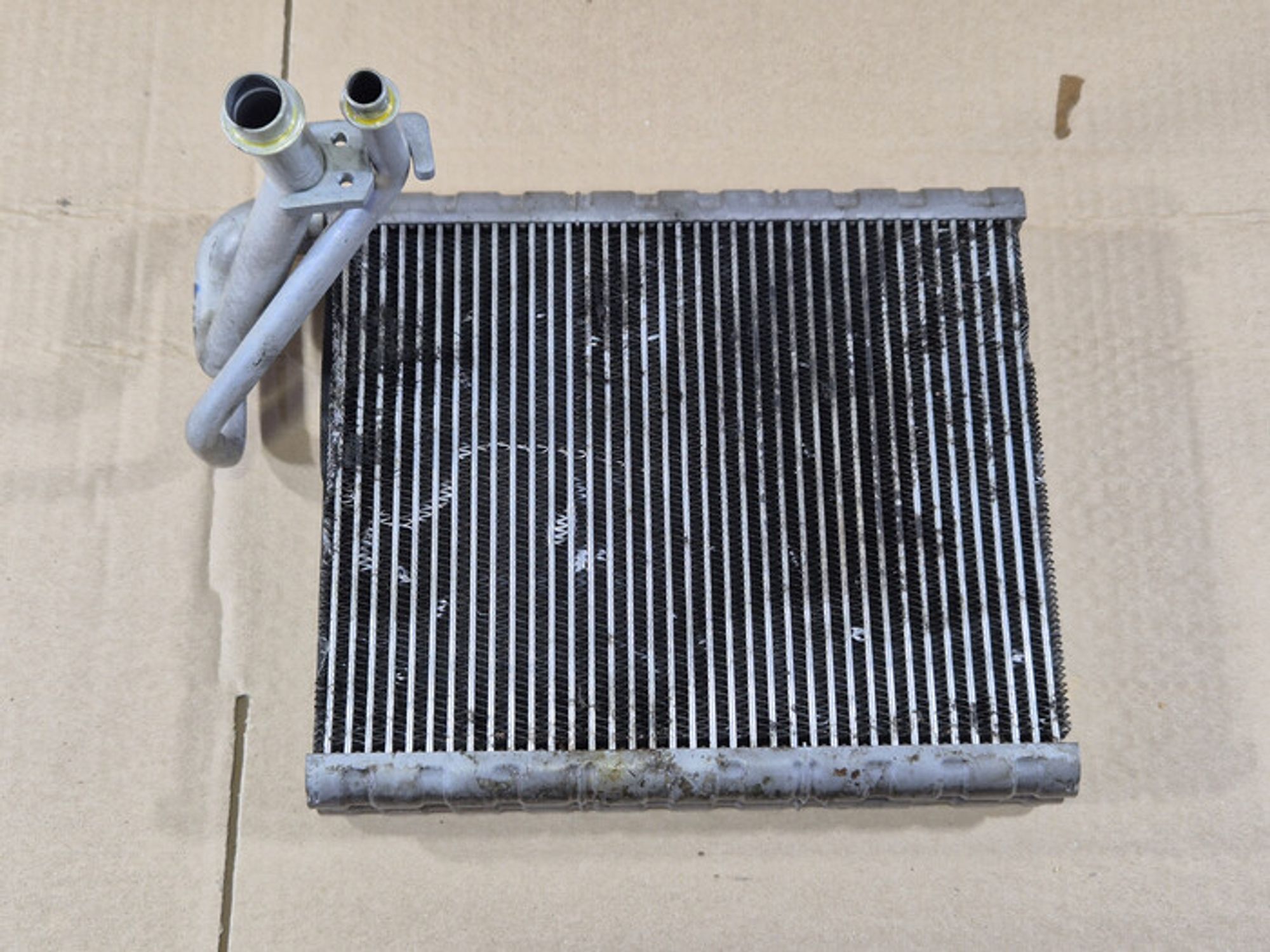 https://ycs.partsauto.market/partsauto-images/thmbs/78ee0fb3787e2dce013ed29fc8a1120c/95dbd3a24f9706b962ae220dda43df34/9bd17efba591817a278f911aca597159.jpg