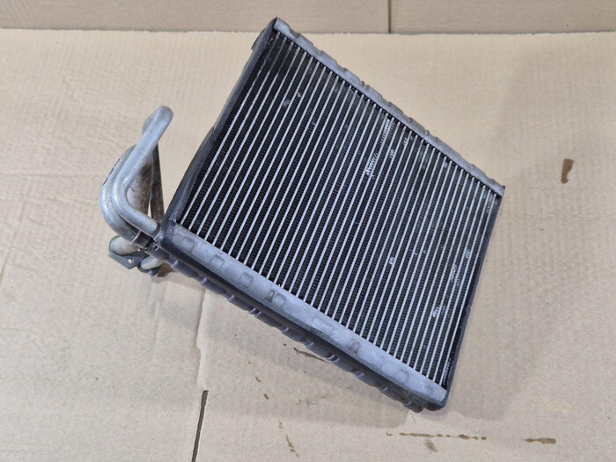 https://ycs.partsauto.market/partsauto-images/thmbs/78ee0fb3787e2dce013ed29fc8a1120c/95dbd3a24f9706b962ae220dda43df34/ab1592a7a1b51a08140427f67fafb2d8.jpg